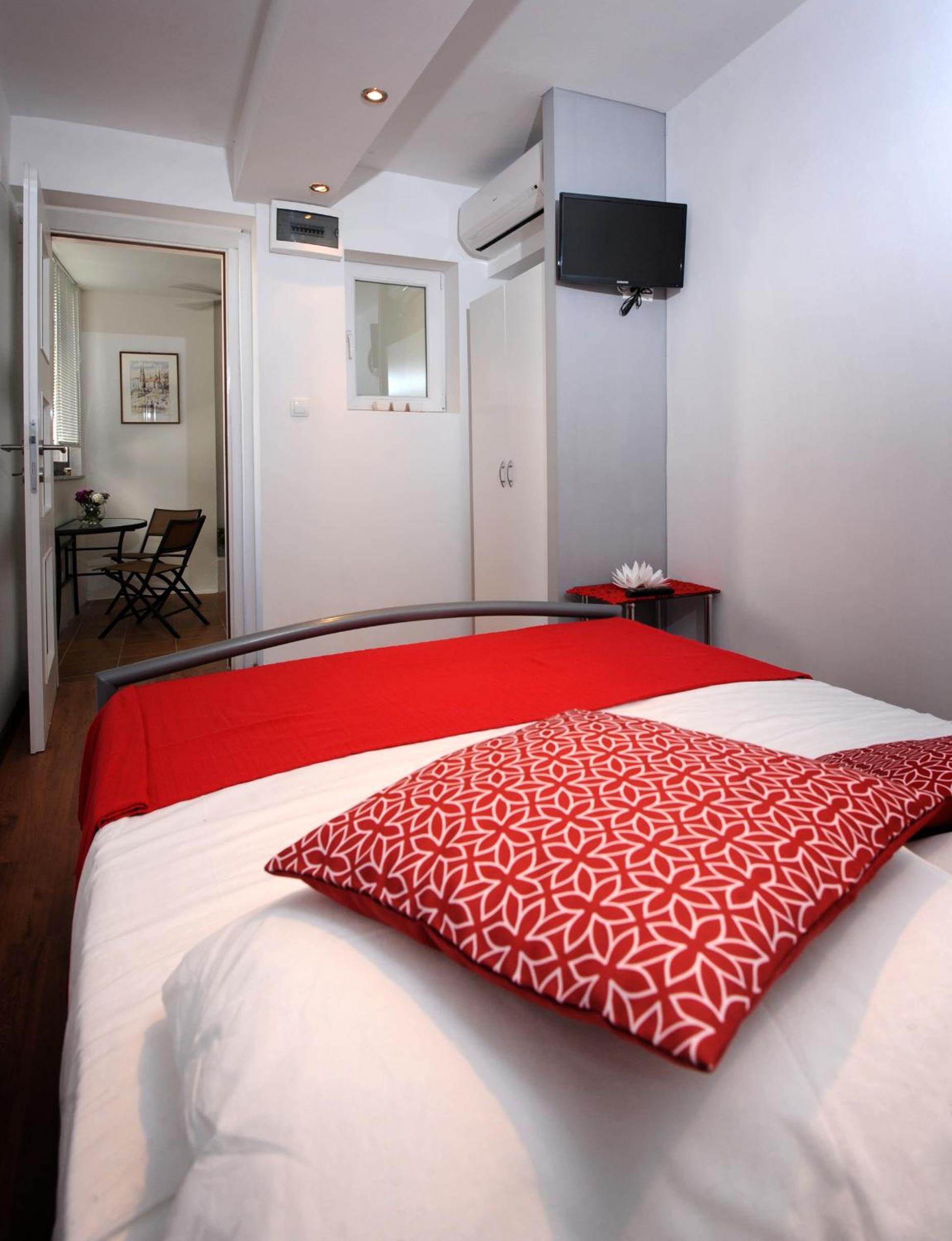 Rooms & Apartment Lasta photo 4