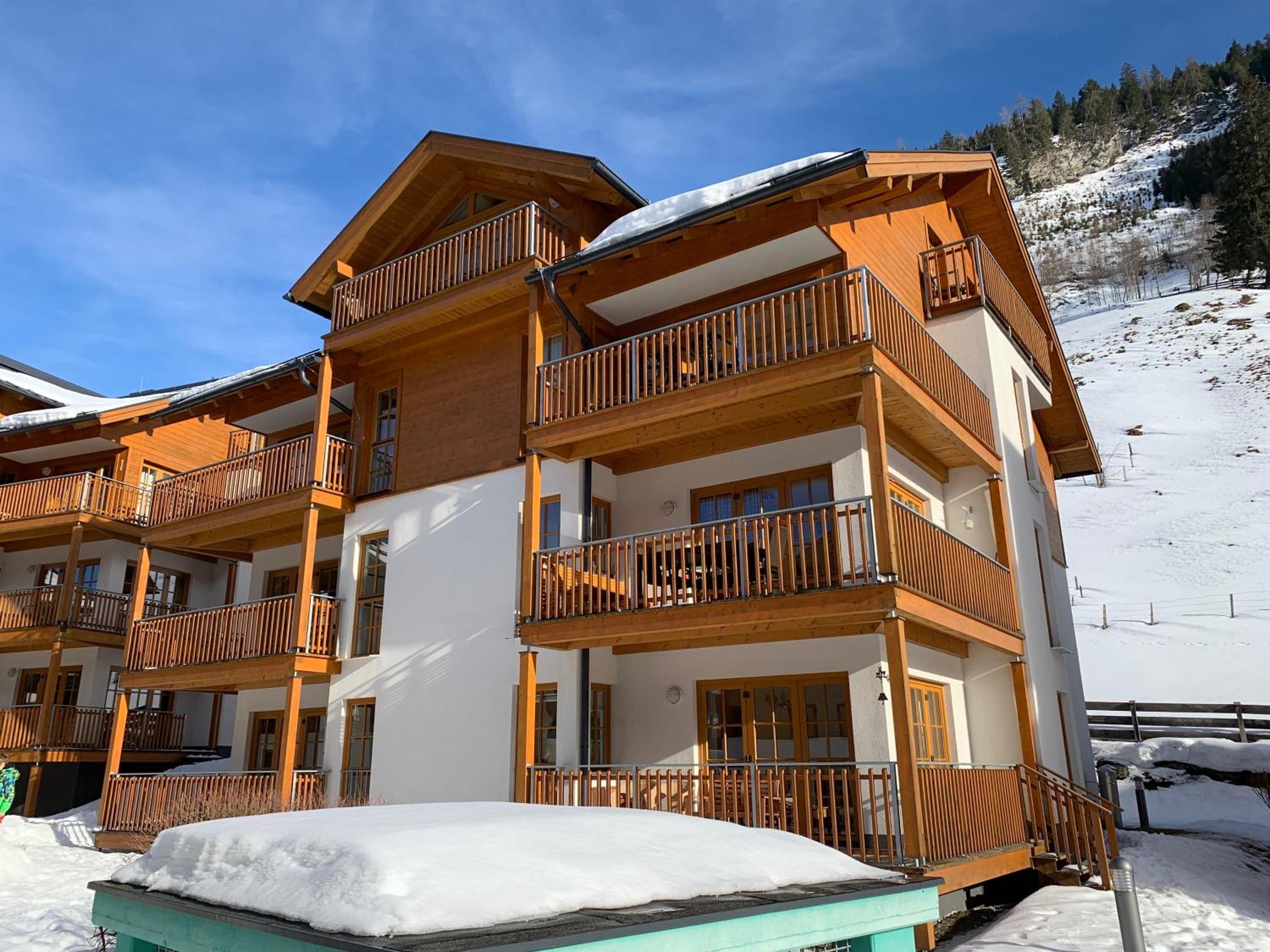 Schoenblick Mountain Resort - by SMR Rauris Apartments - Inc Spa close to Gondola