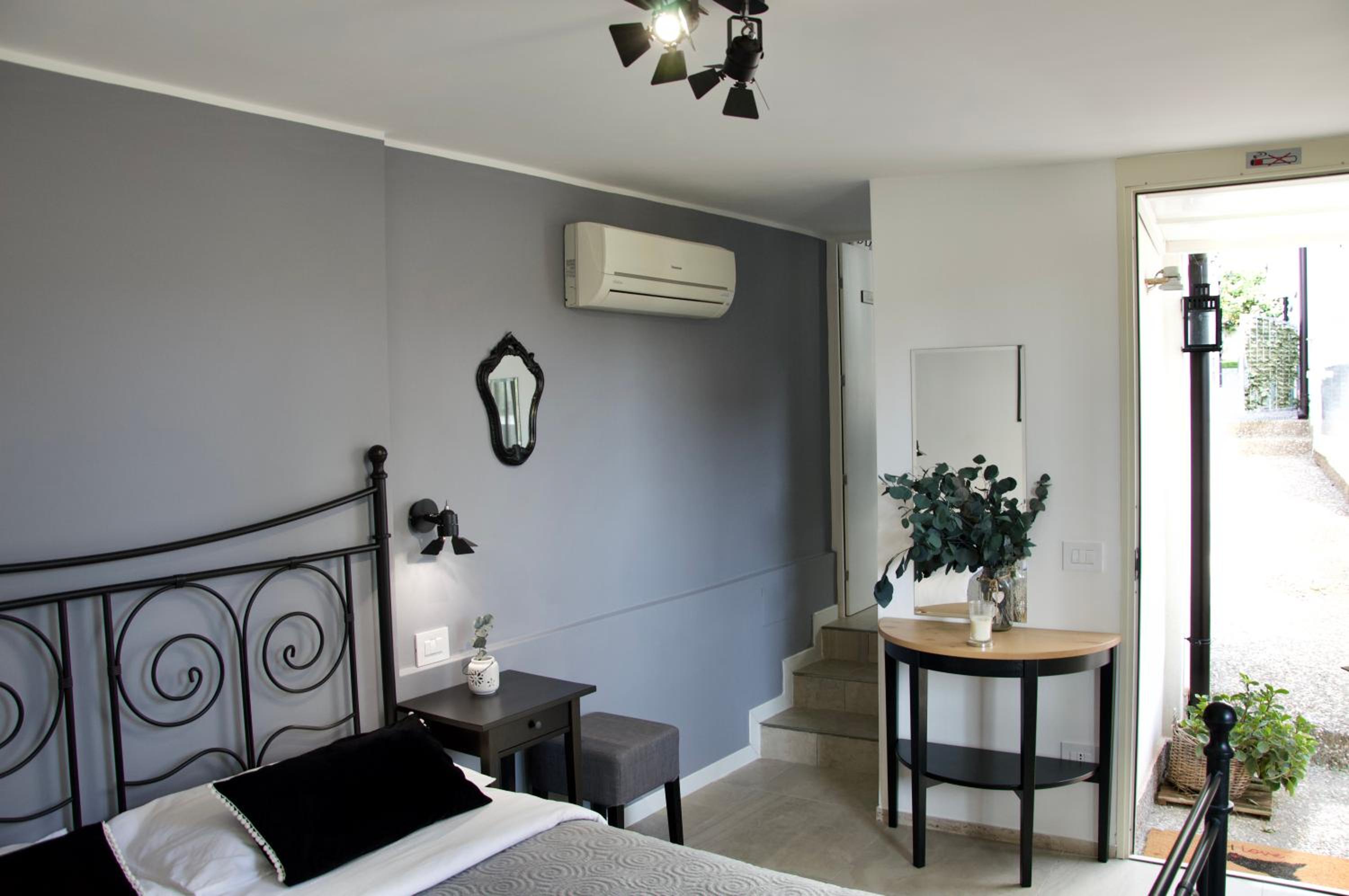 Villa Volli Three Rooms