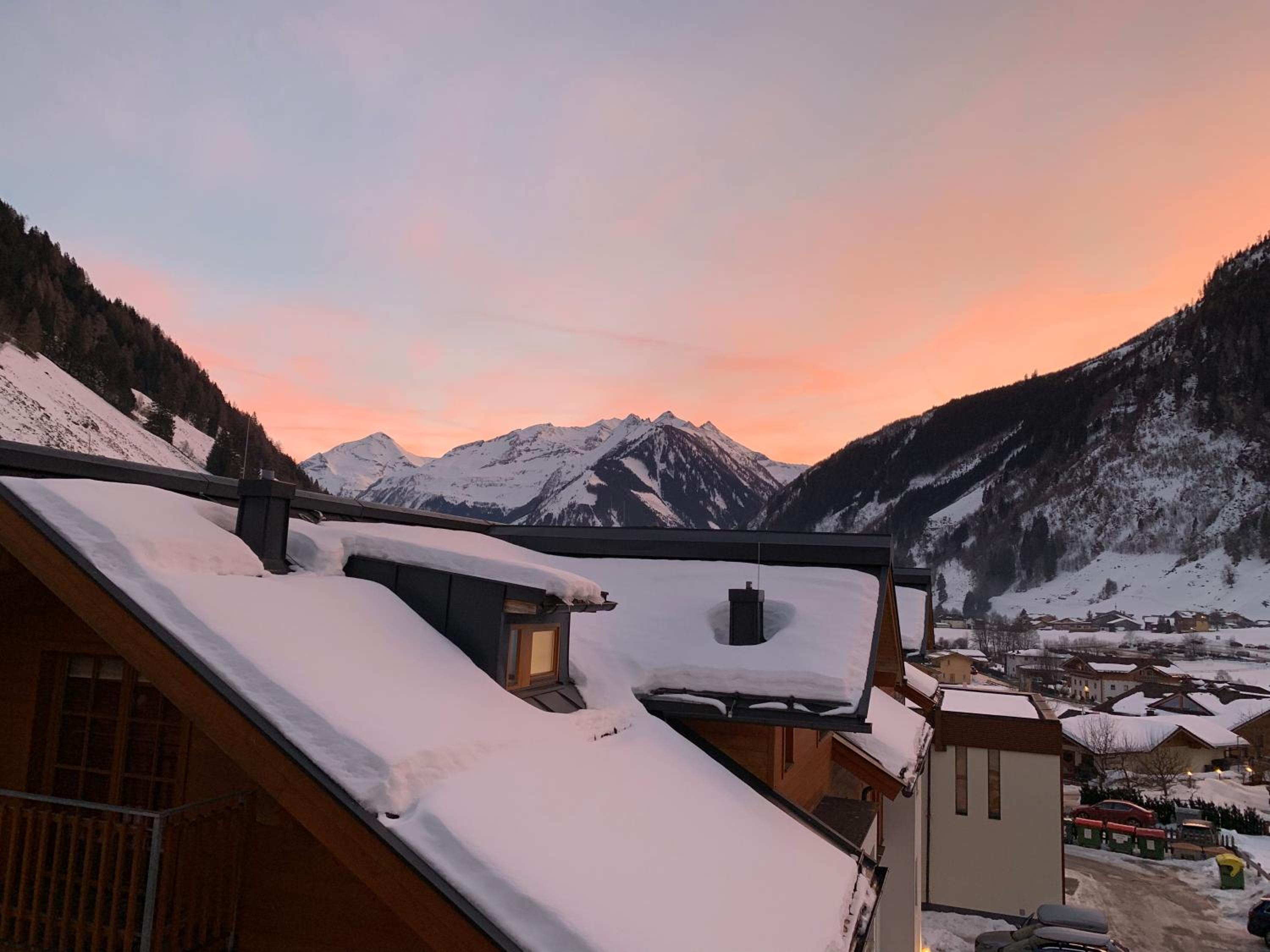 Schoenblick Mountain Resort - by SMR Rauris Apartments - Inc Spa close to Gondola
