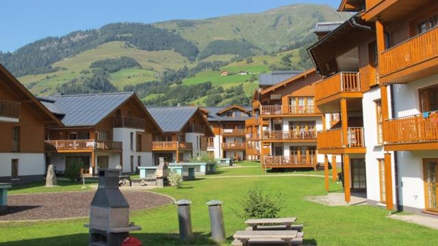 Schoenblick Mountain Resort - by SMR Rauris Apartments - Inc Spa close to Gondola