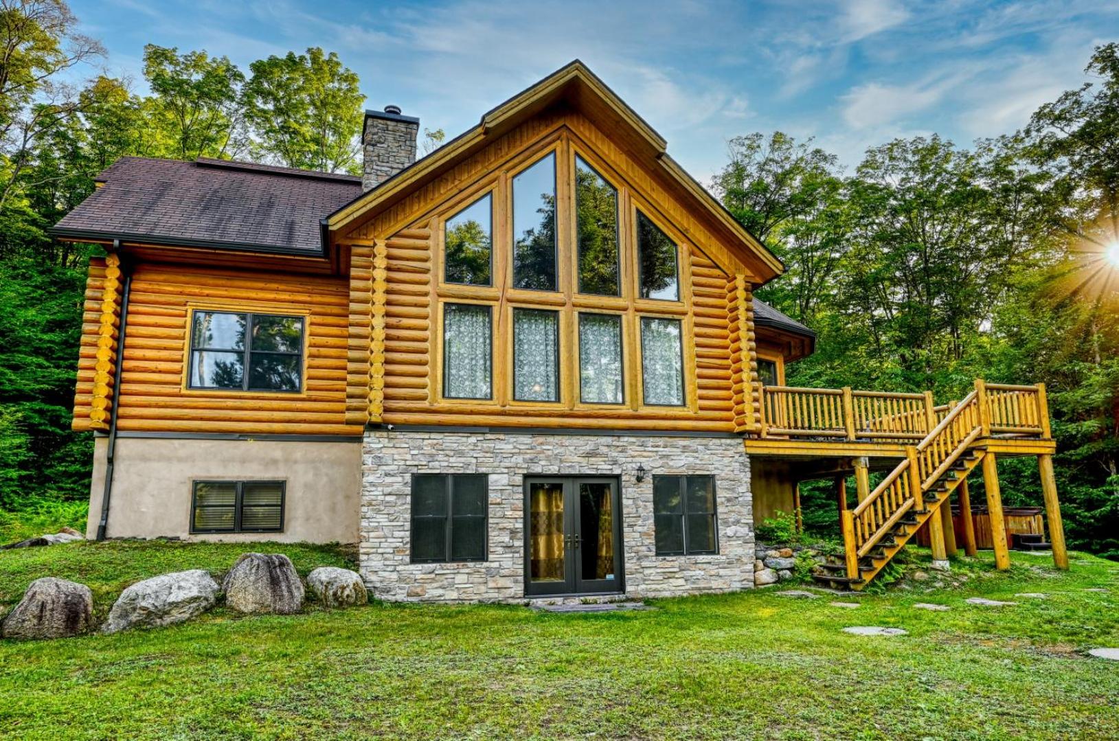 Grande Forêt by Tremblant Platinum view 2