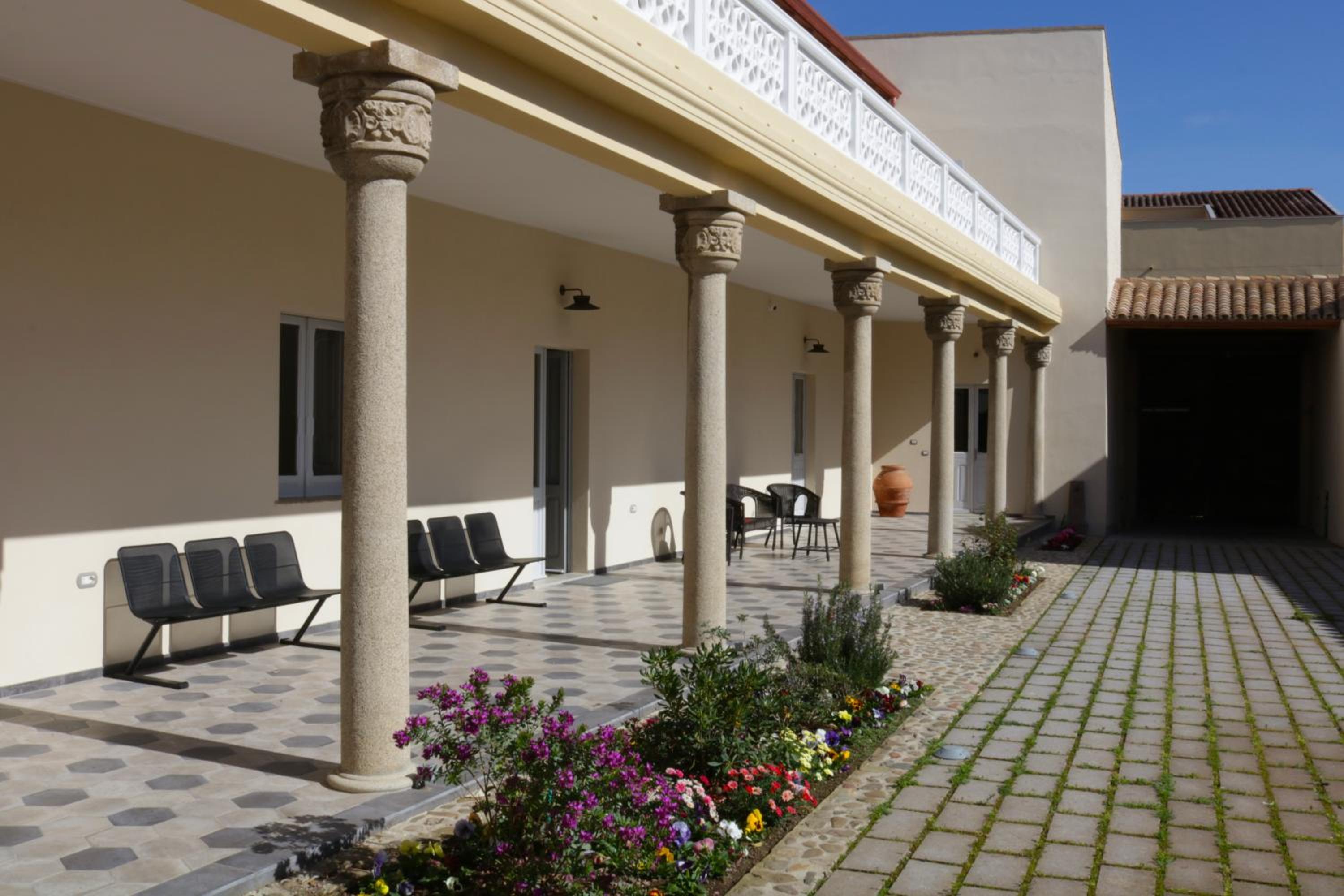 Villa Mostallino view 4