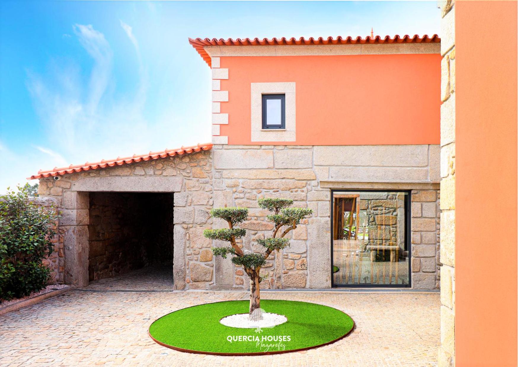 Hotel Quercia Houses in Viana do Castelo - Image 1