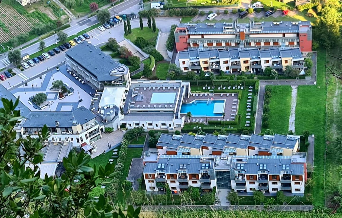 Hotel Garda Lake Aloha Apartments - Image 1