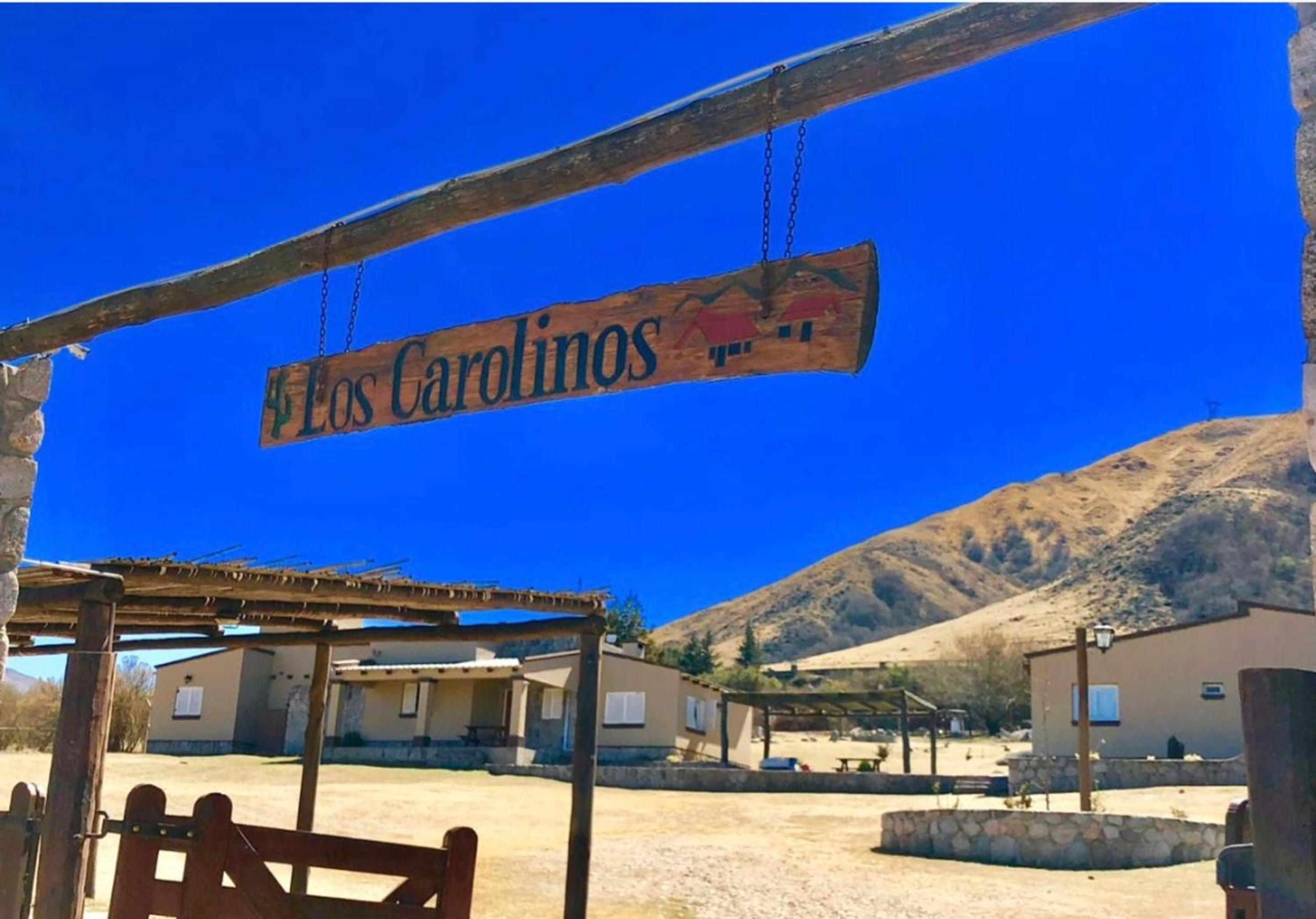 Los Carolinos by DOT Cabana