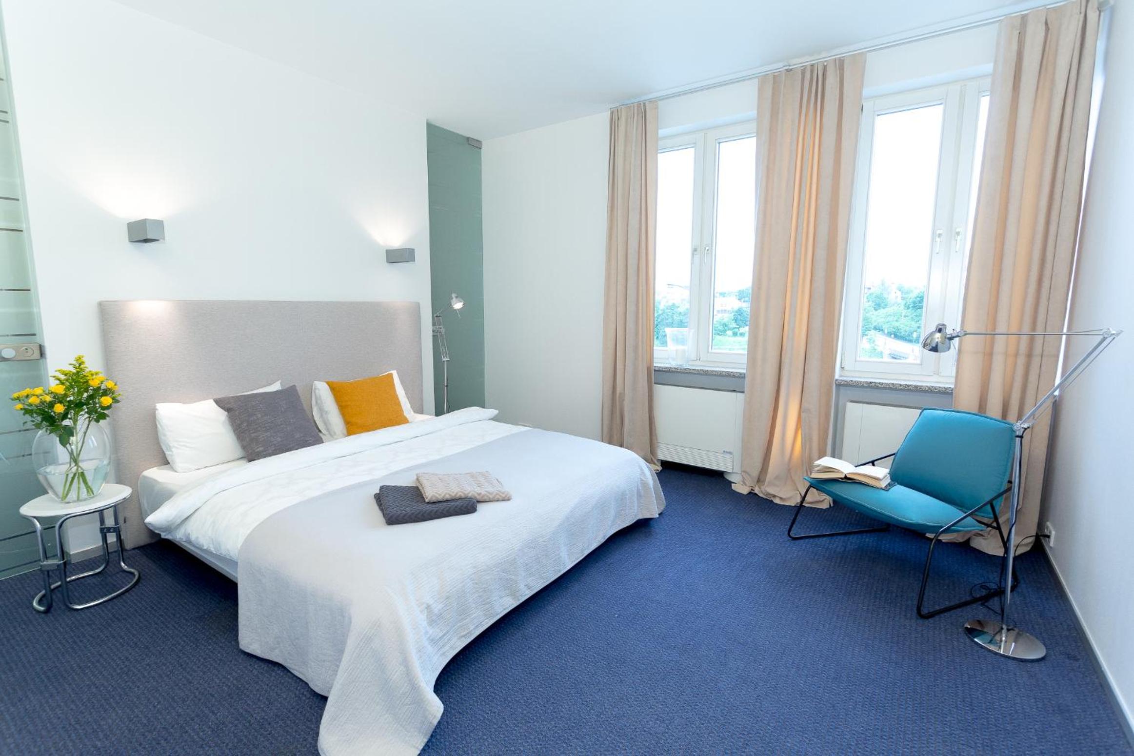 Vilnius Apartments & Suites - Gedimino avenue