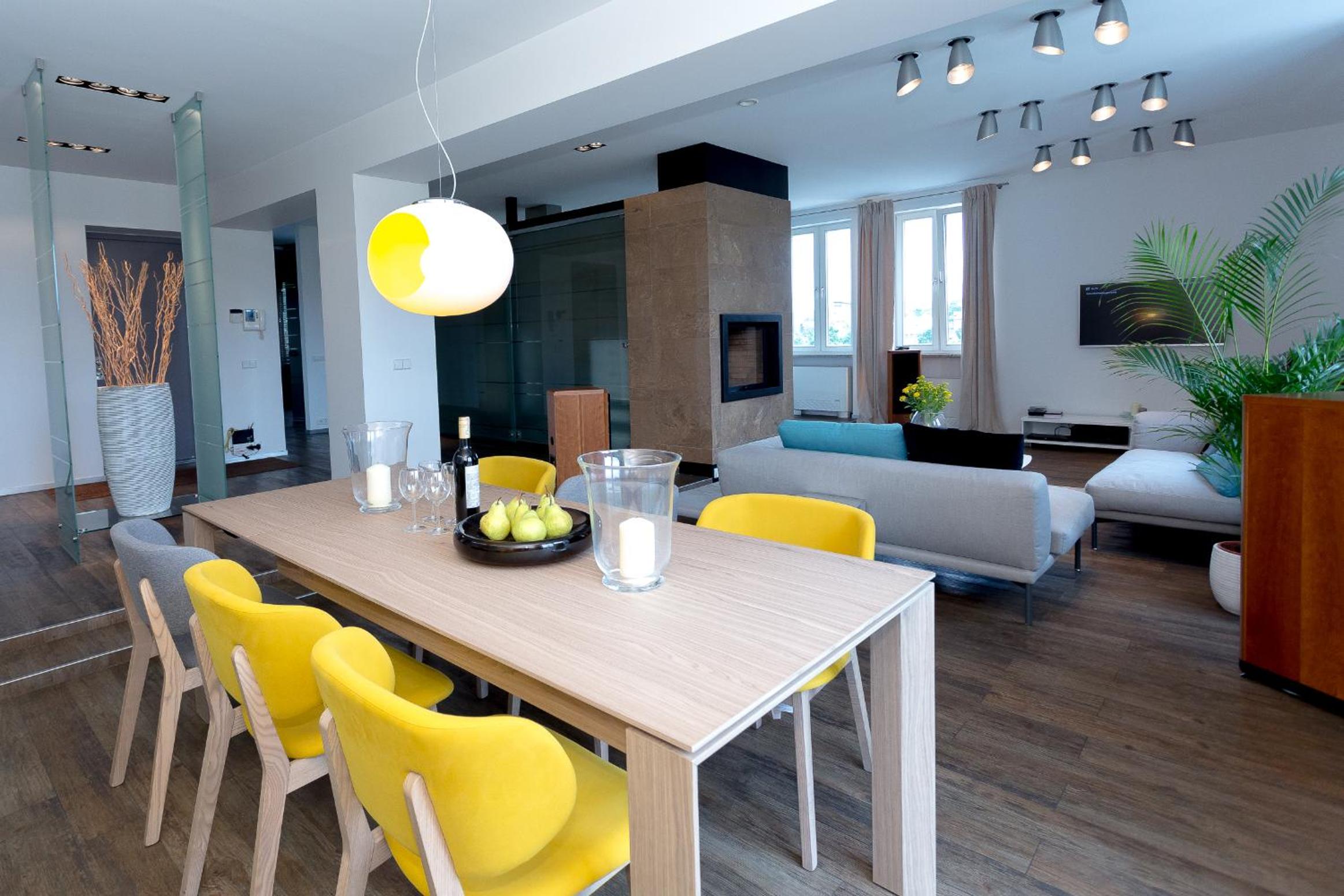 Vilnius Apartments & Suites - Gedimino avenue
