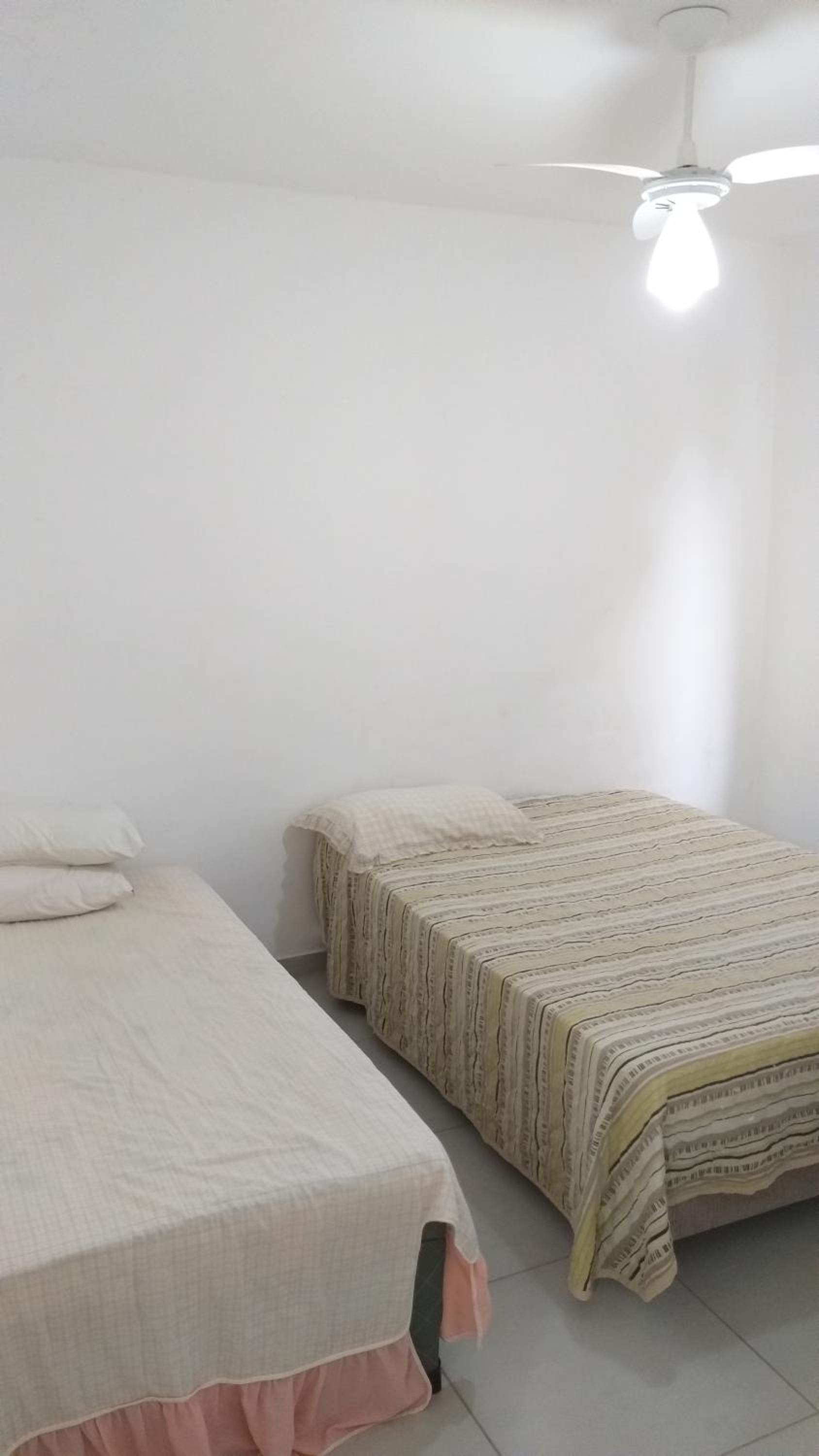 Apto térreo praia Boracéia com 2 WC e wifi gratis! view 2