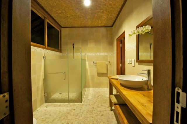 Three Monkeys Villas