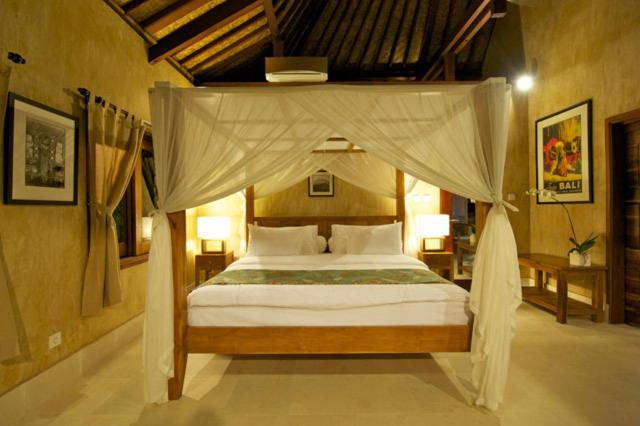 Three Monkeys Villas