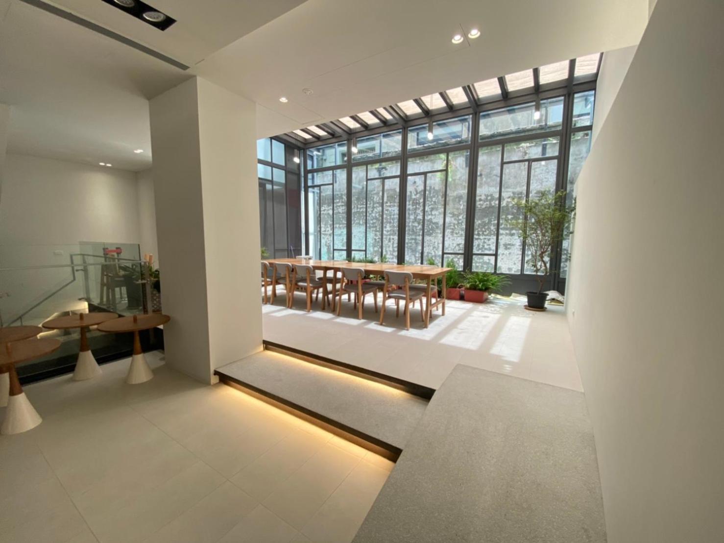 meeting & event spaces