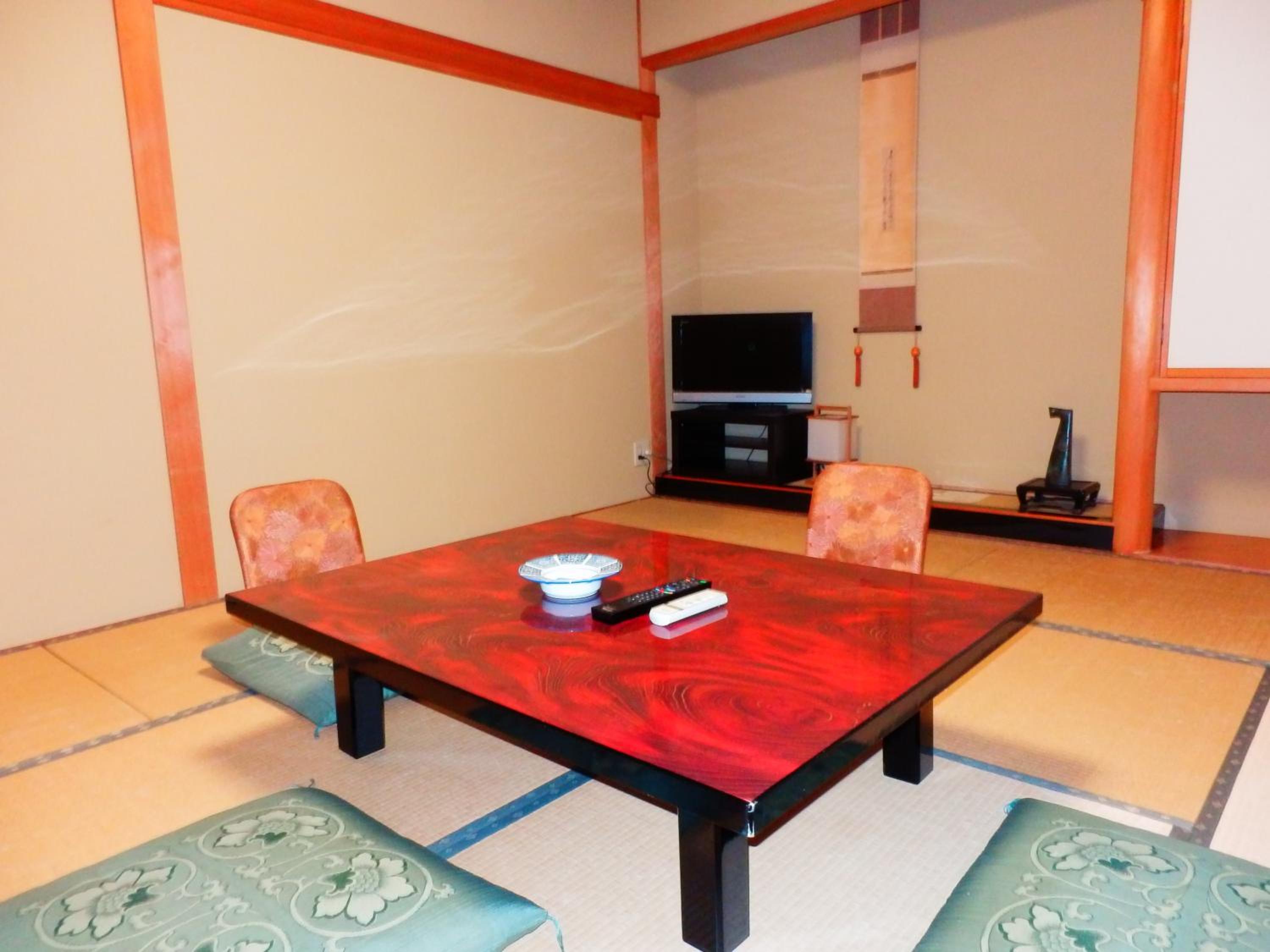 Nakayasu Ryokan