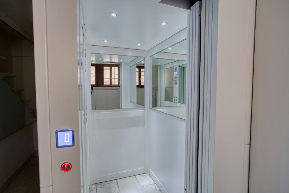 Cà Margherita LOFT & SQUARE Palazzo Grifalconi photo 5