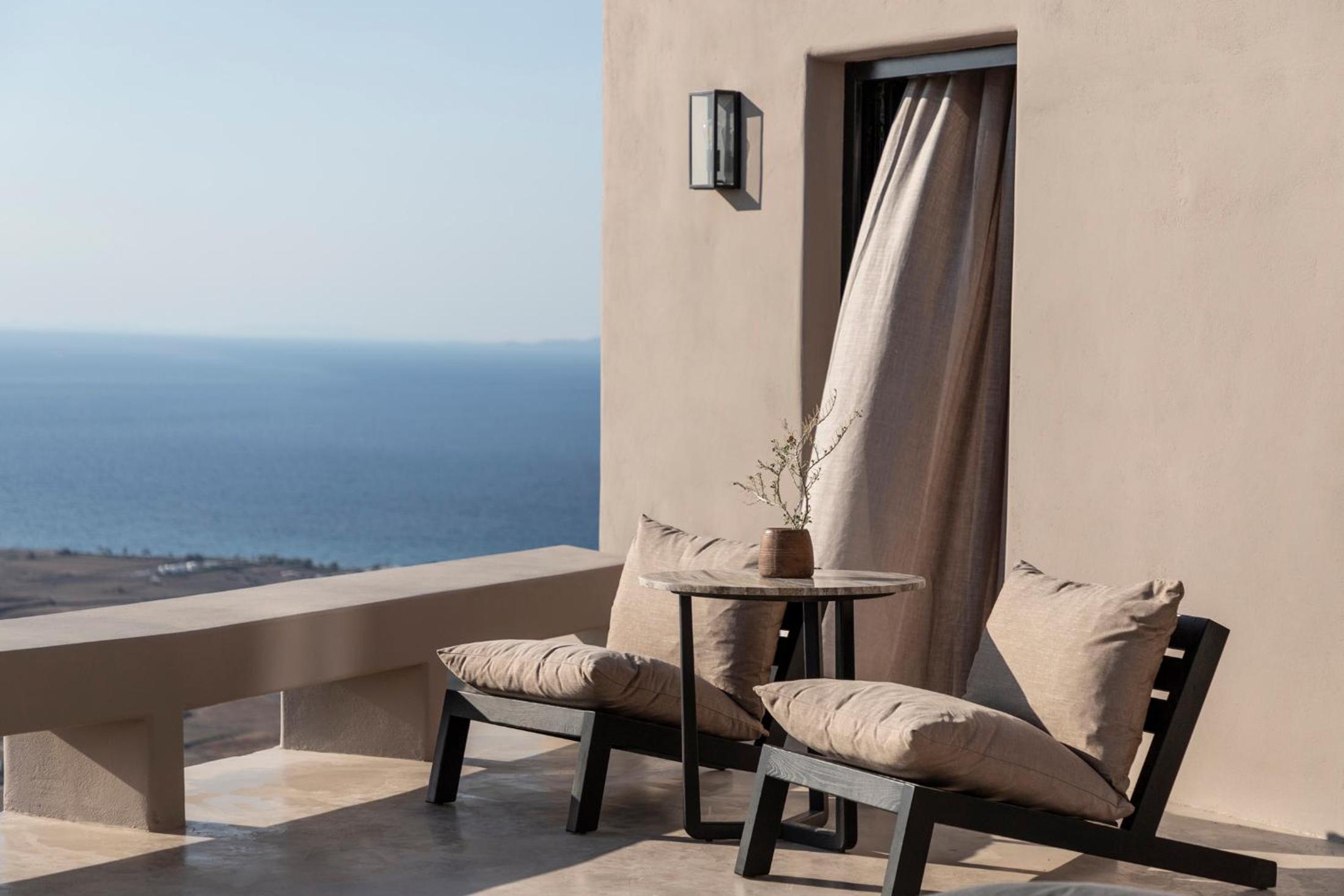 Nimbus Santorini photo 3