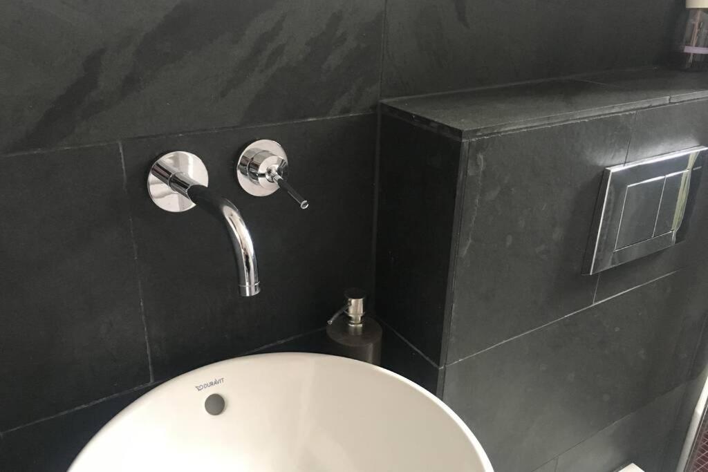 Schöne ruhige Wohnung zentral gelegen!