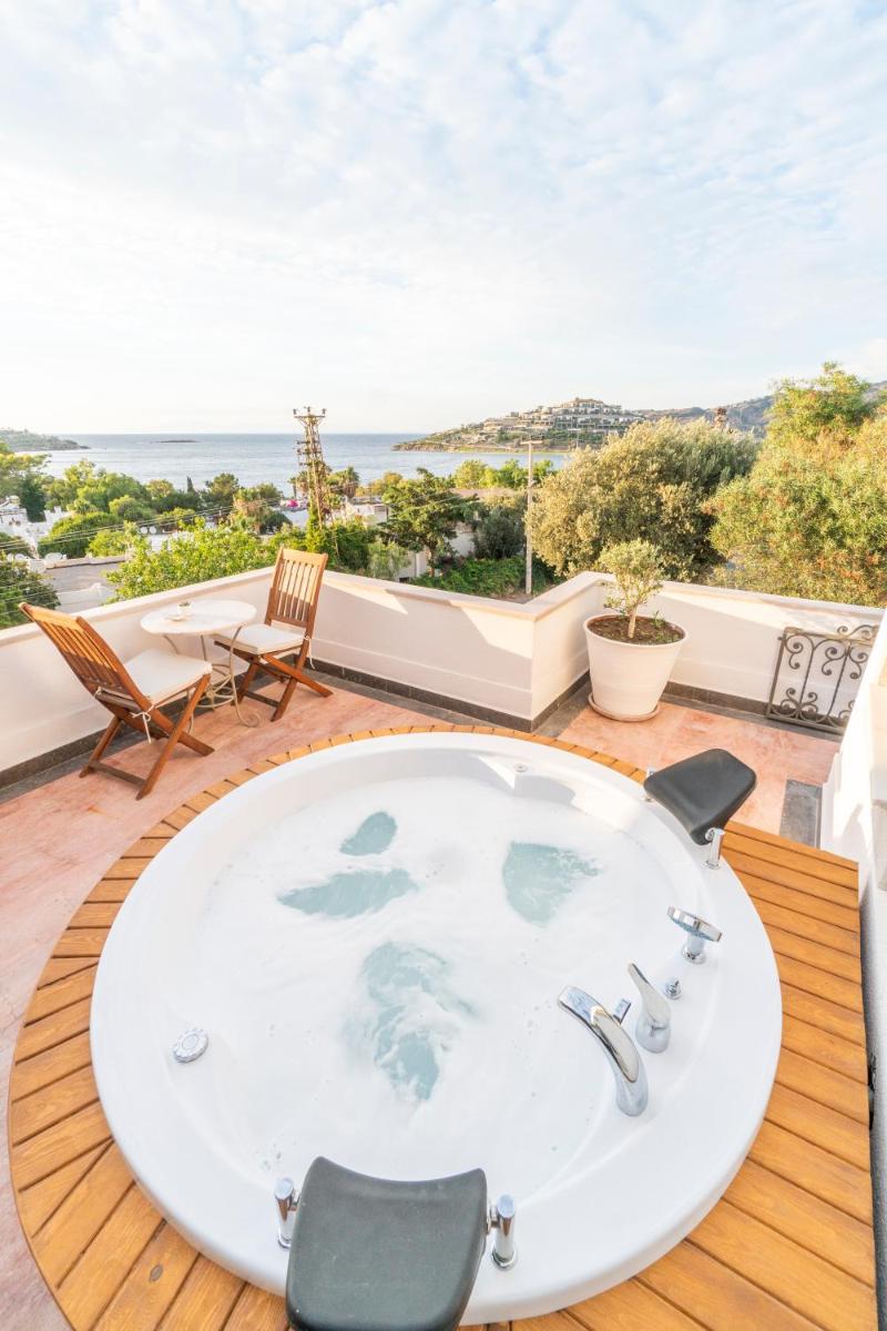 Jacuzzi