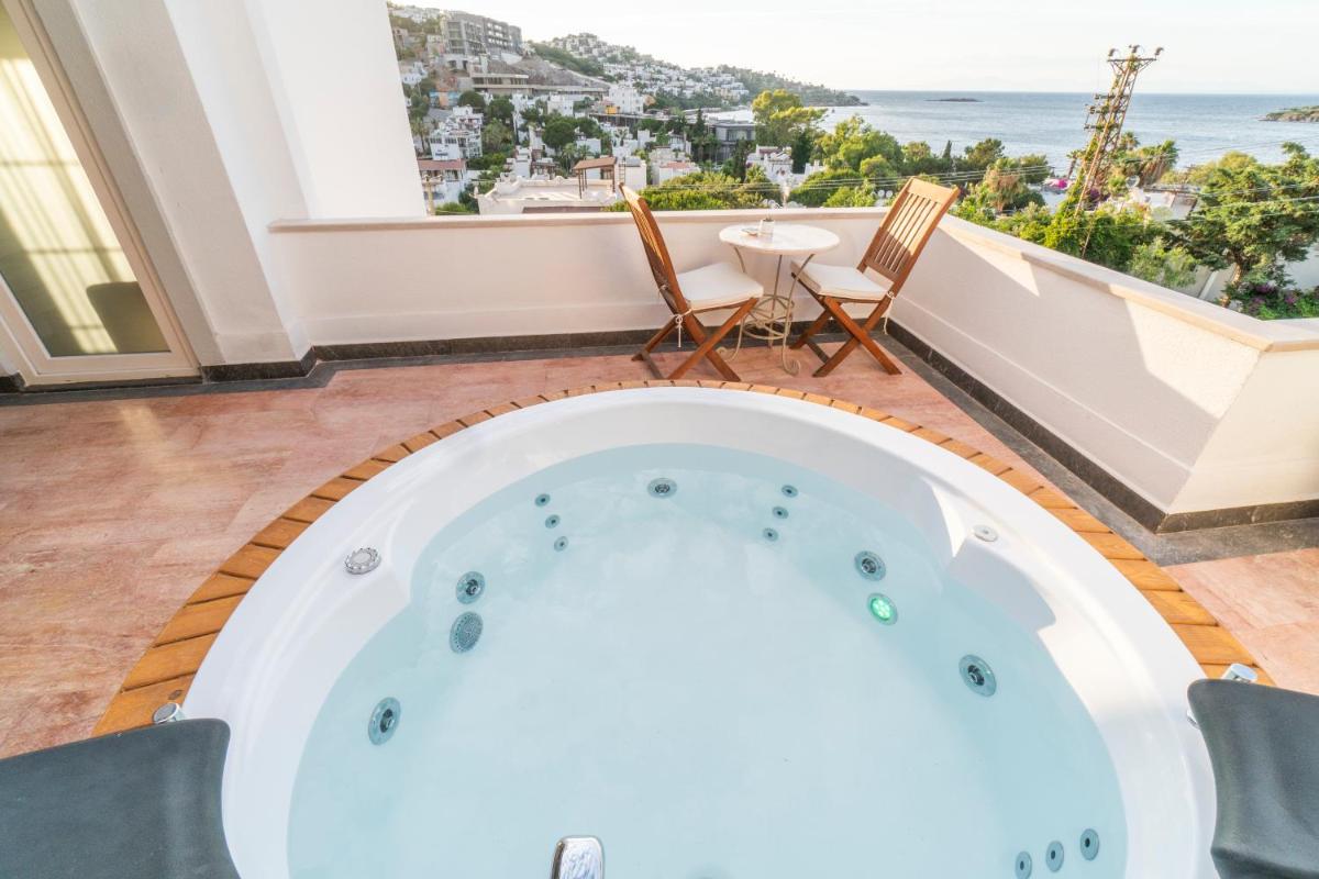 Jacuzzi