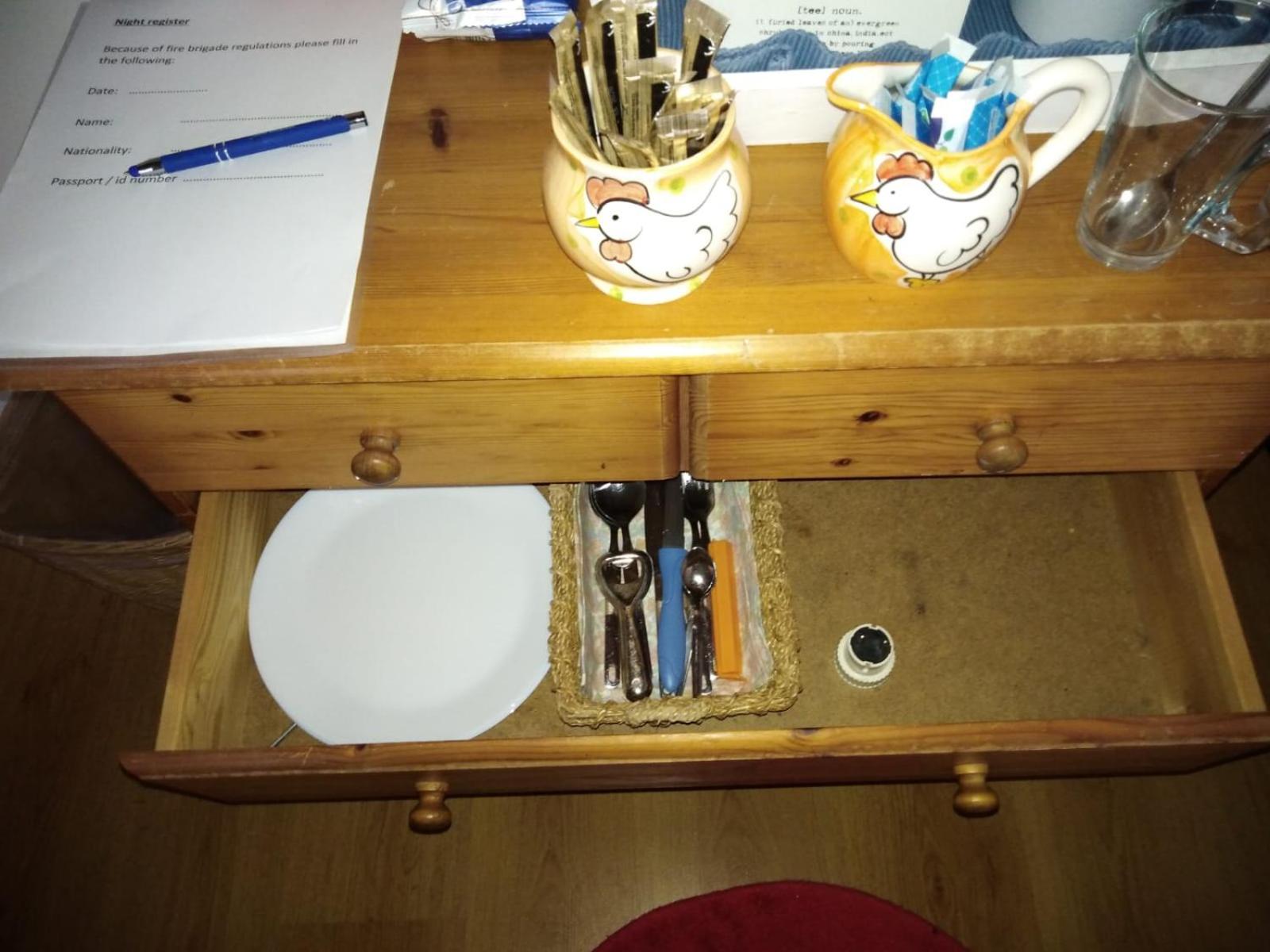 Hetem's Room