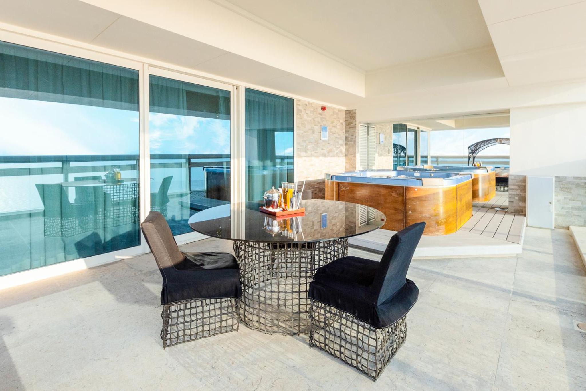 The Art Hotel & Resort