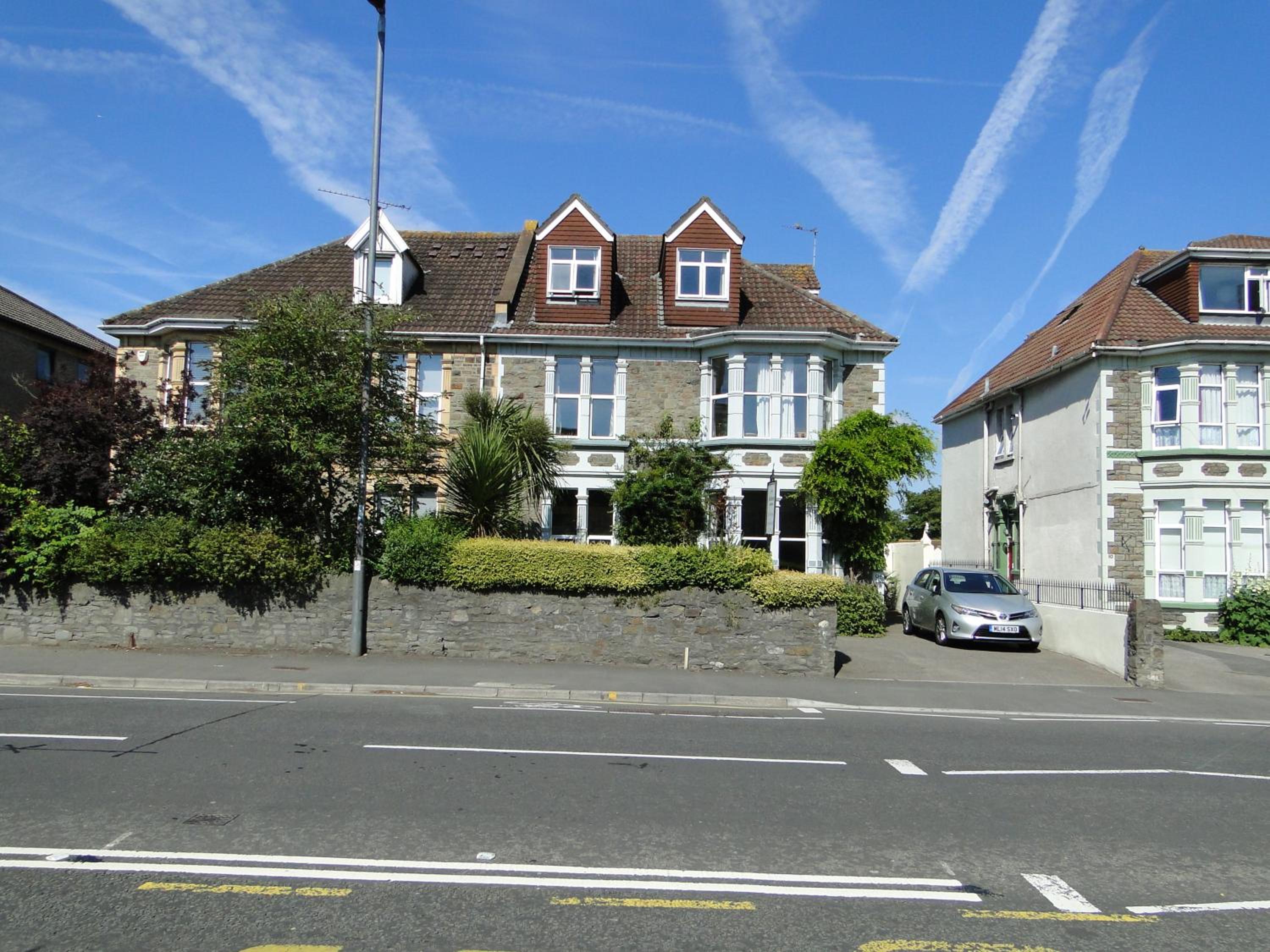 Photo 48