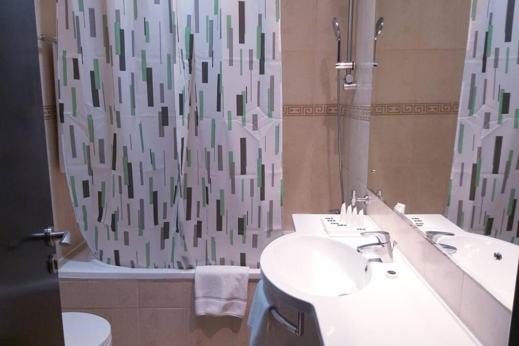 Lovely 1-bedroom apartment in the heart of Dubai marina