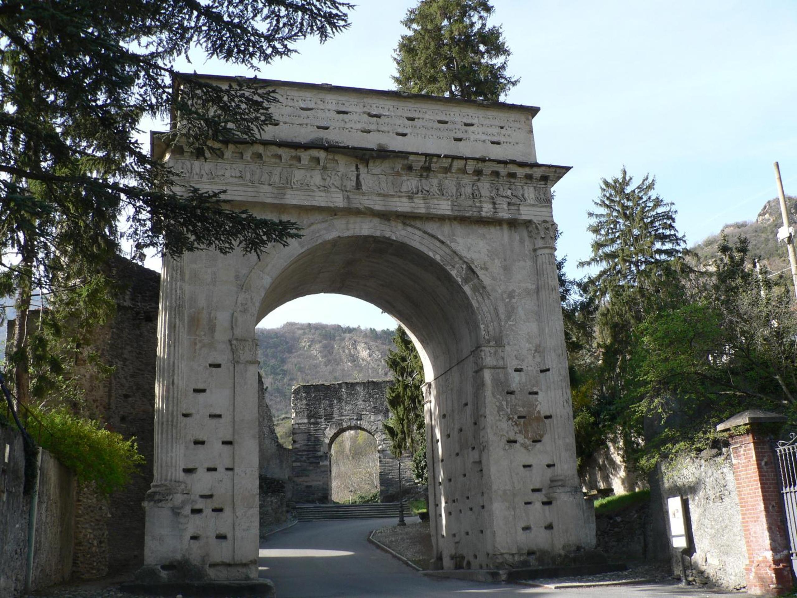 La Via del Sole