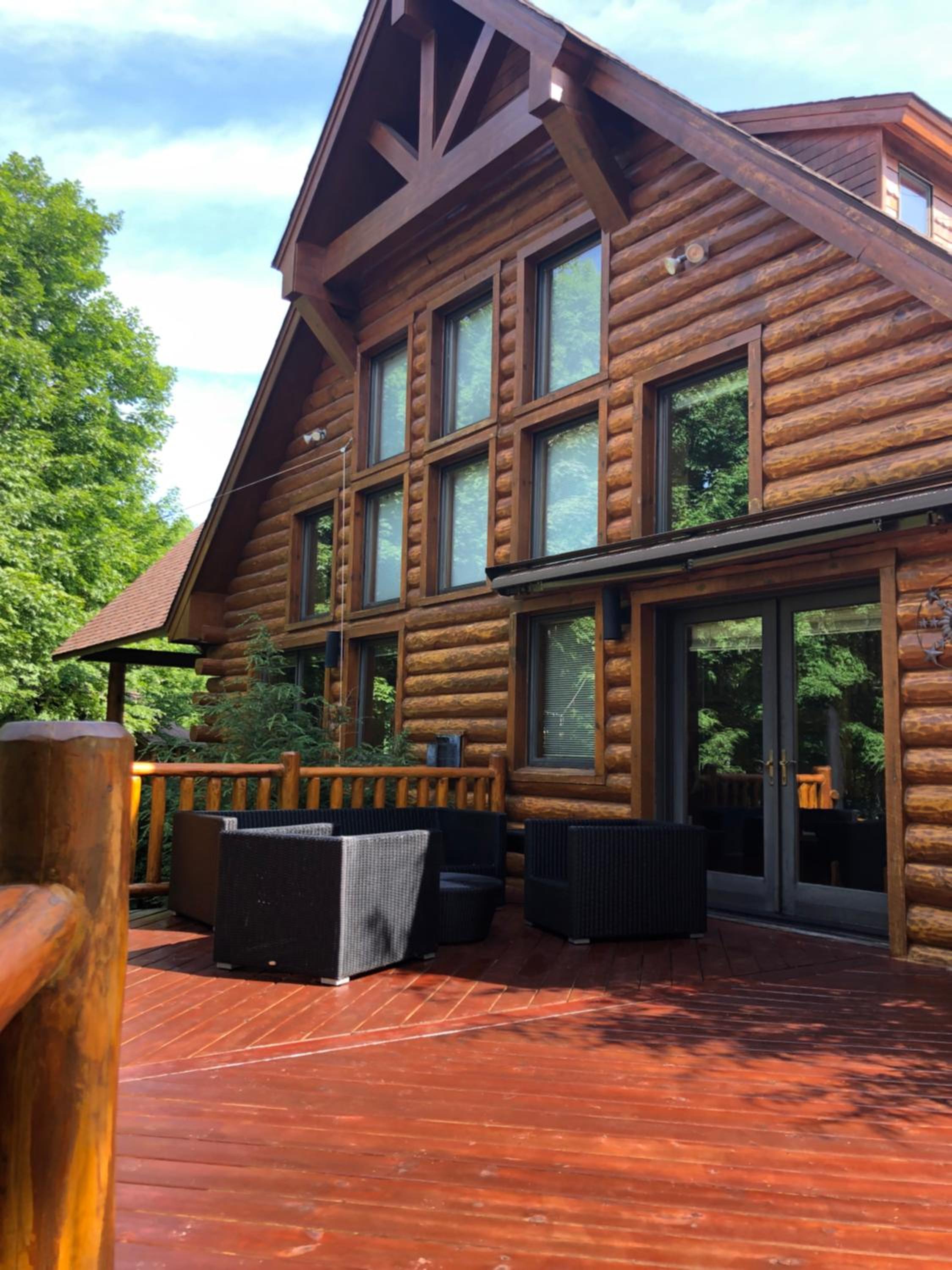 Black River Crossing Bed & Breakfast