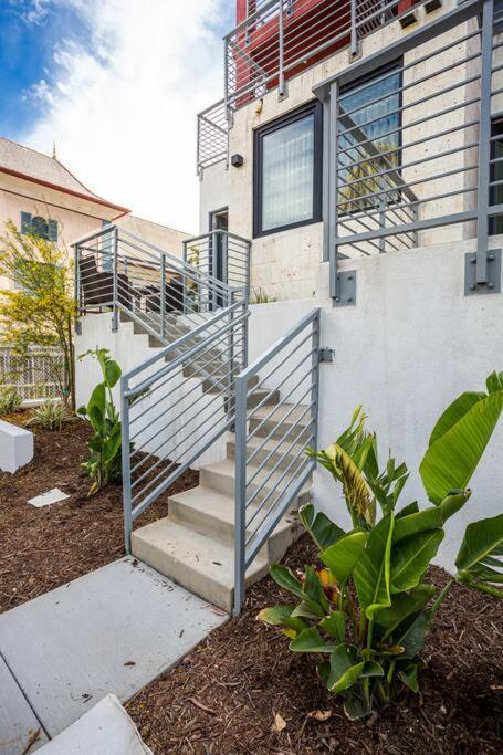 Luxurious One Bedroom Suite with Balboa Park View view 5
