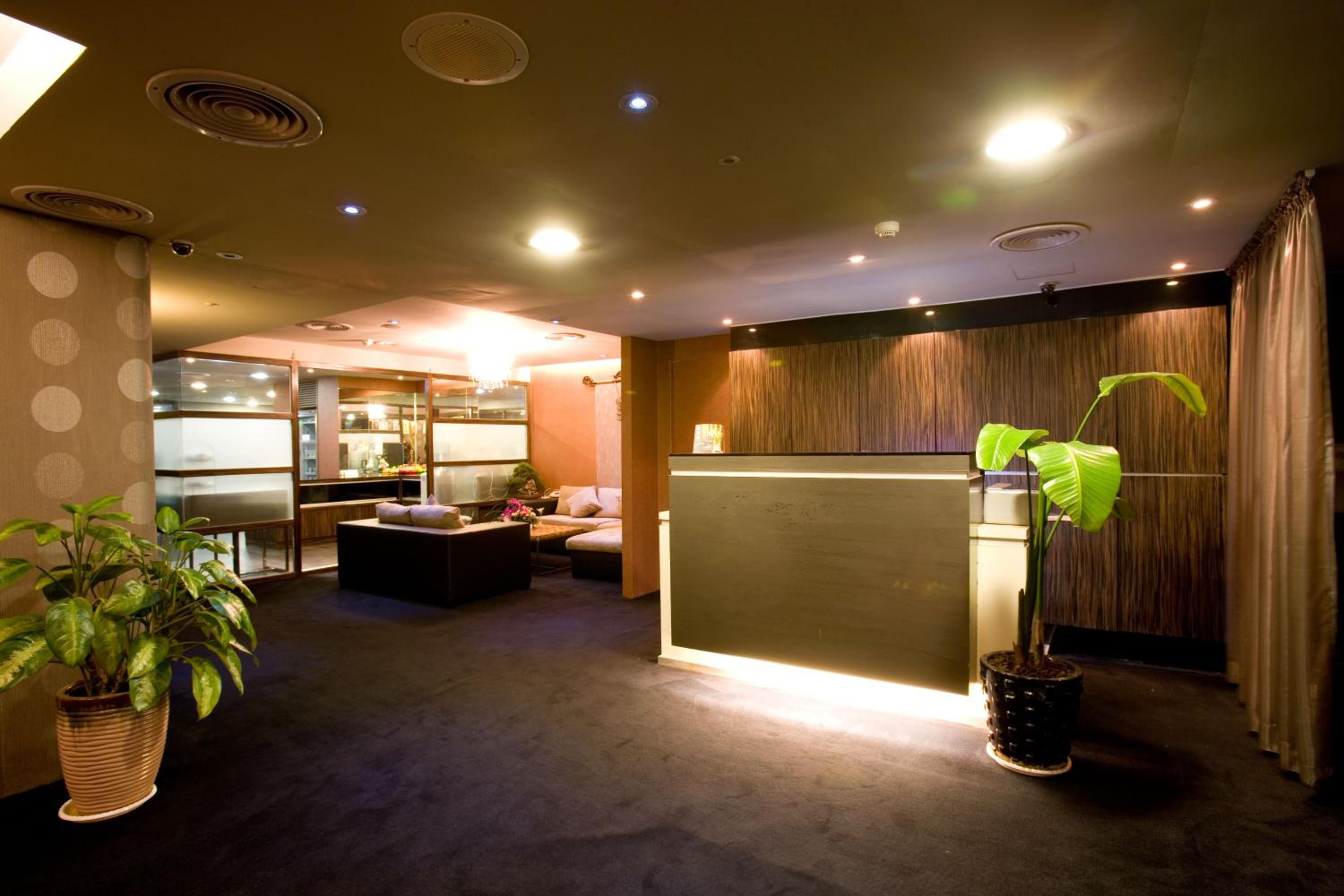 H.M.Hotel