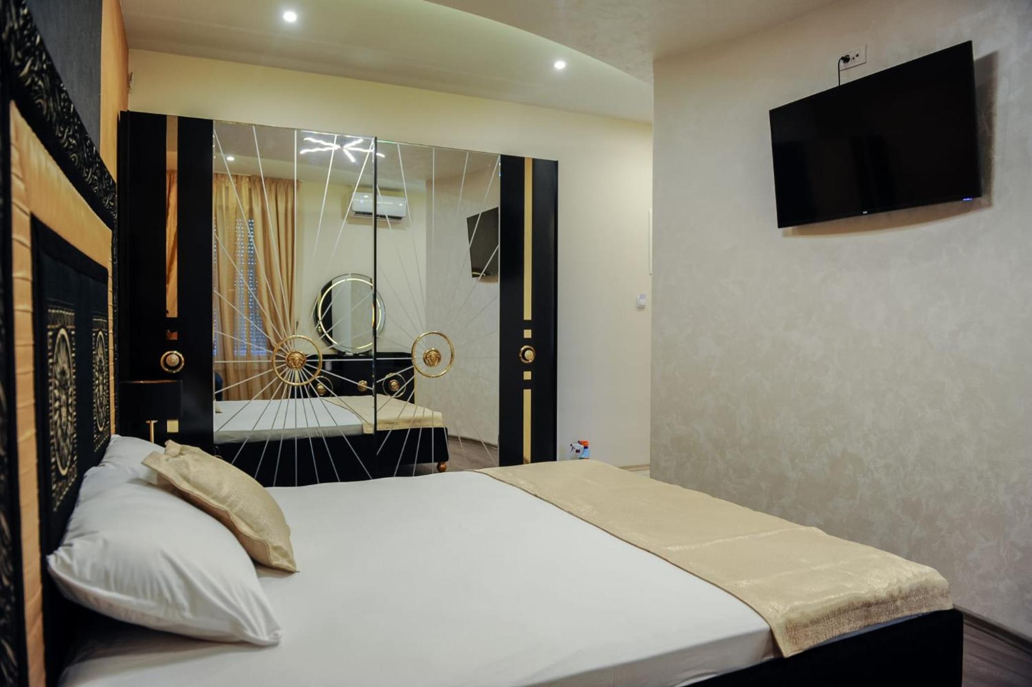 Apartmani President I