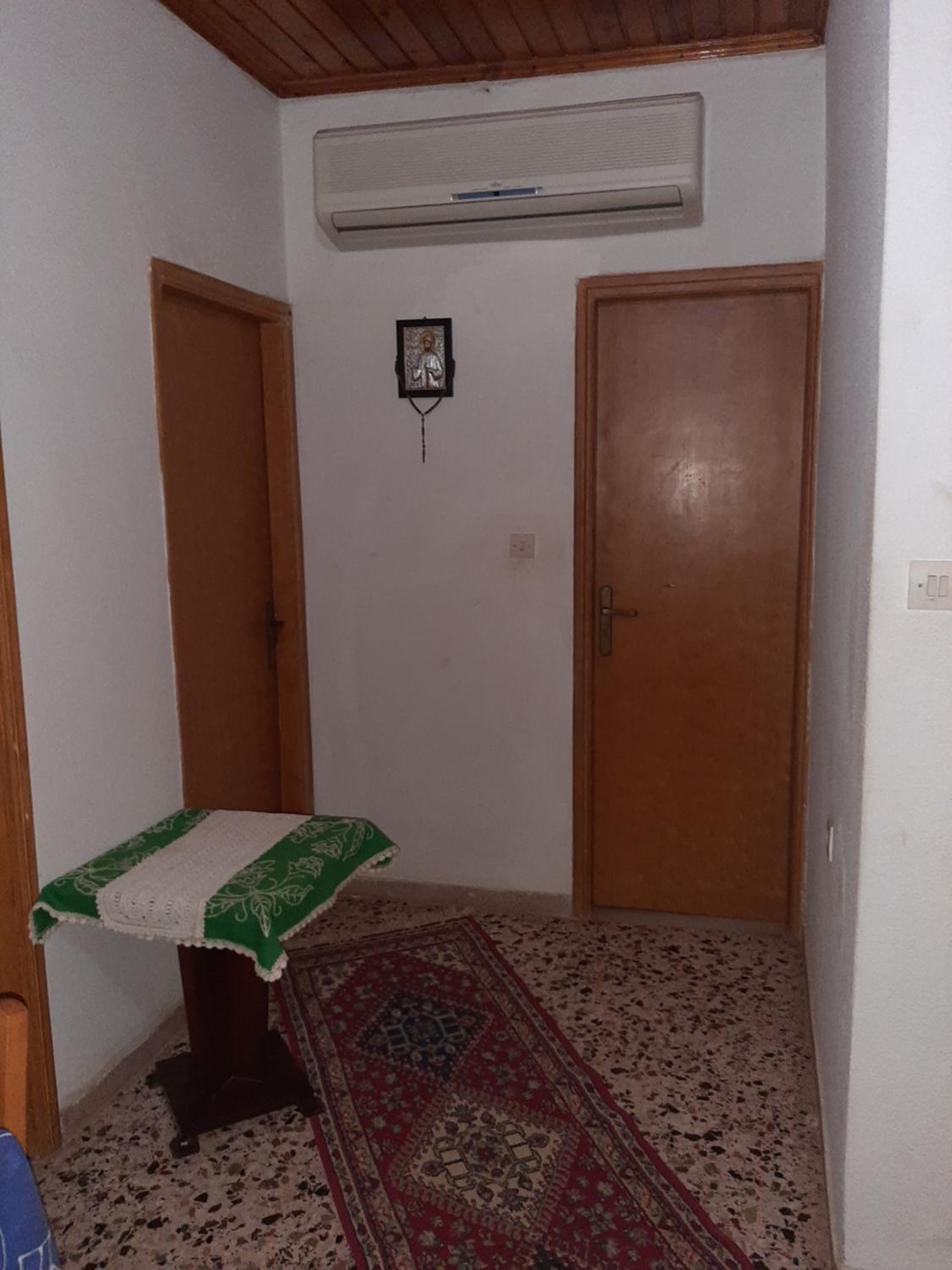 EFTHYMIOS Φθηνη και ησυχη διαμονη