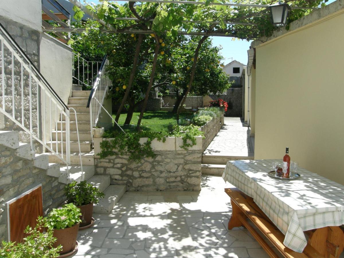 Photo 28