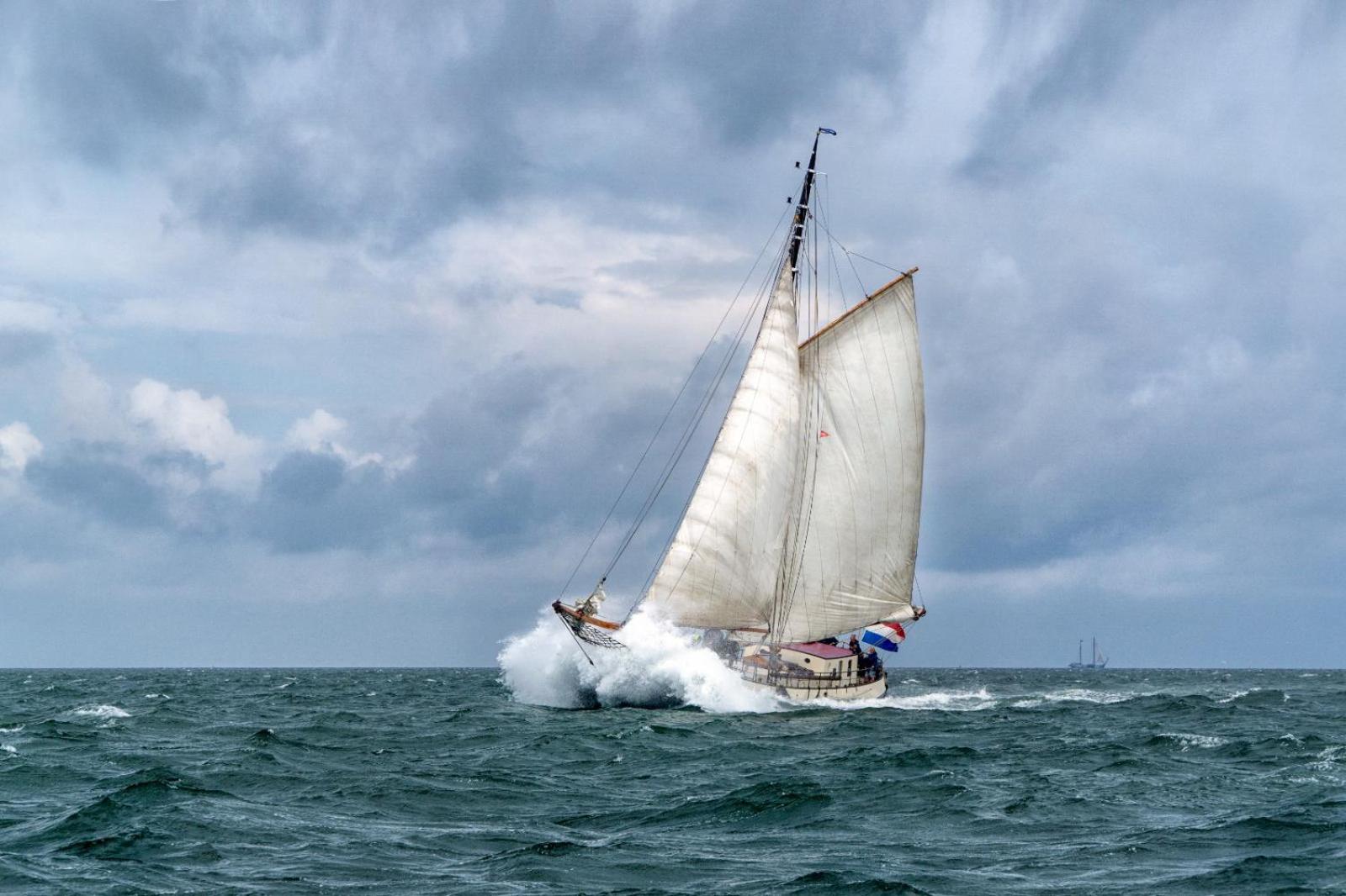 Zeilschip De Vrouw Dina