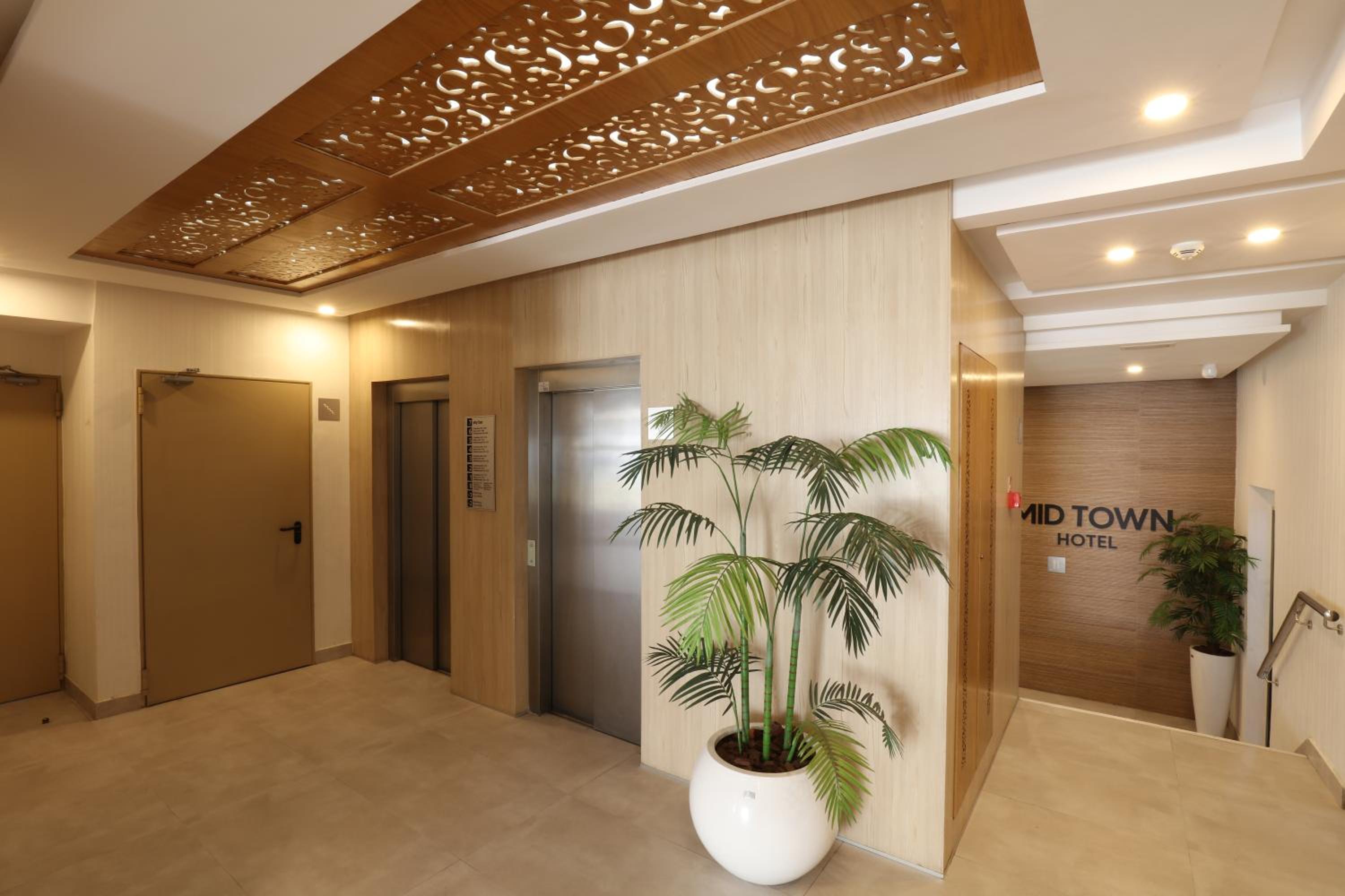 Mid Town Hotel Casablanca photo 5