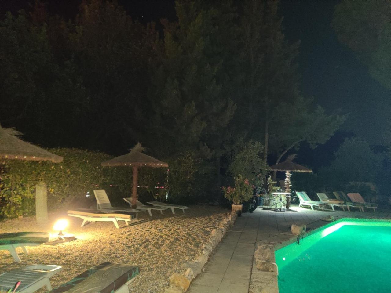 Gites Climatisés Piscine Chauffée La Balancelle, photo 8