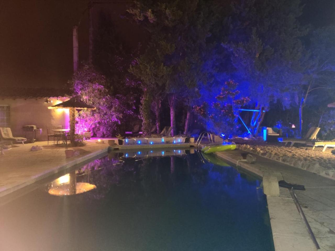 Gites Climatisés Piscine Chauffée La Balancelle, photo 13