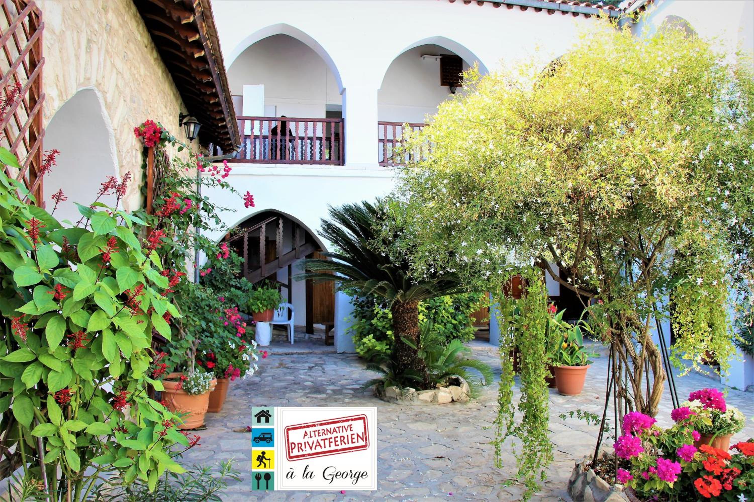 Tzionis Holidays Stonehouse