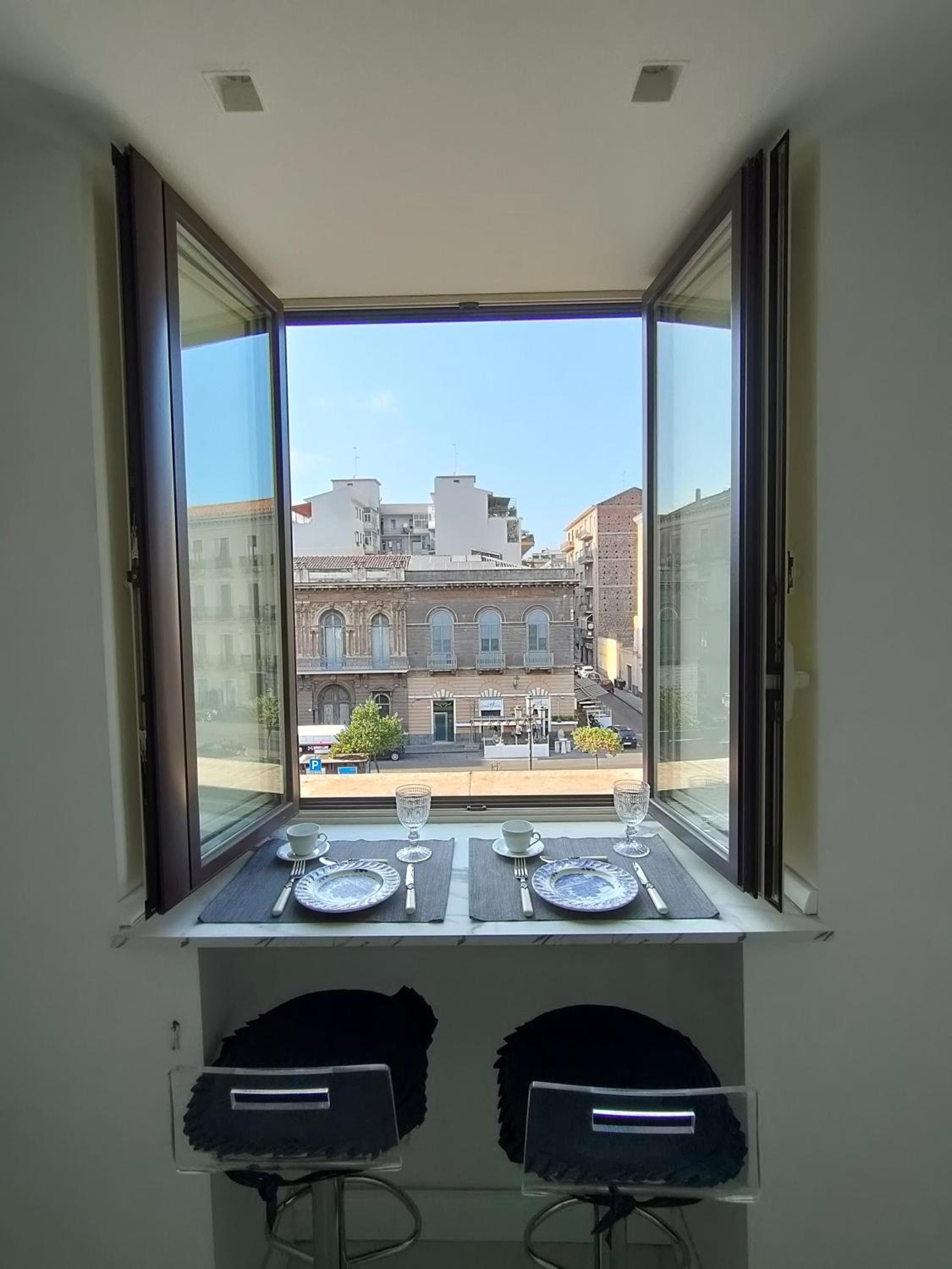 Finestre in piazza view 3