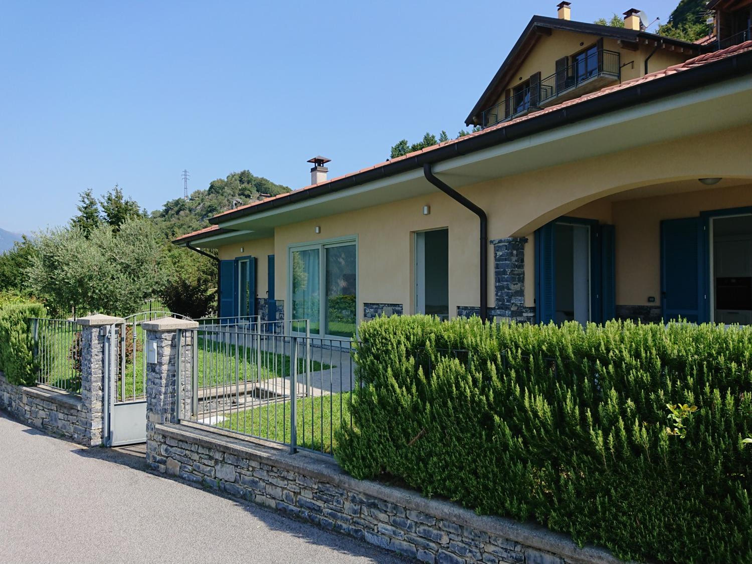 Photo 43