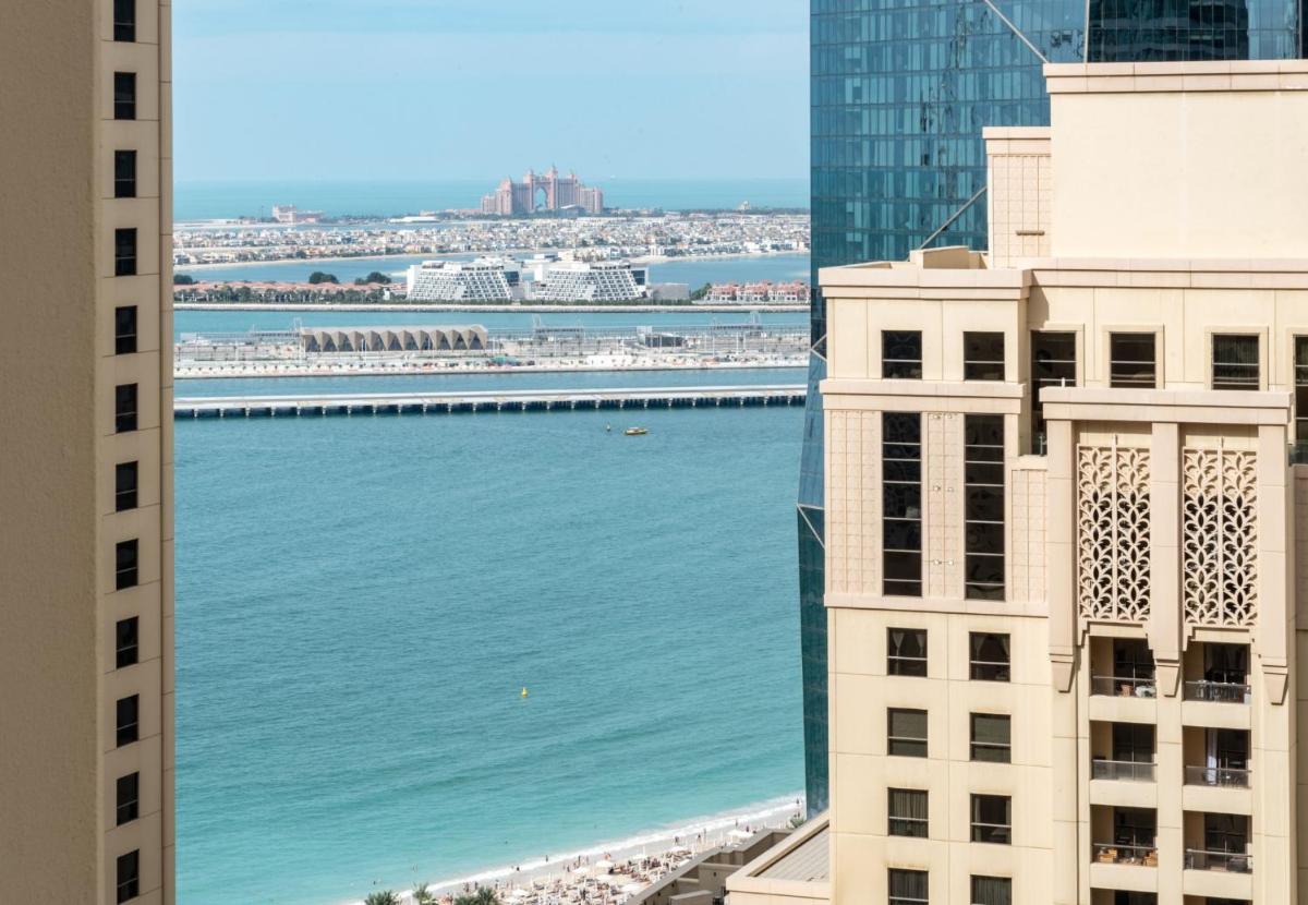 The Smart Concierge - Bahar 1