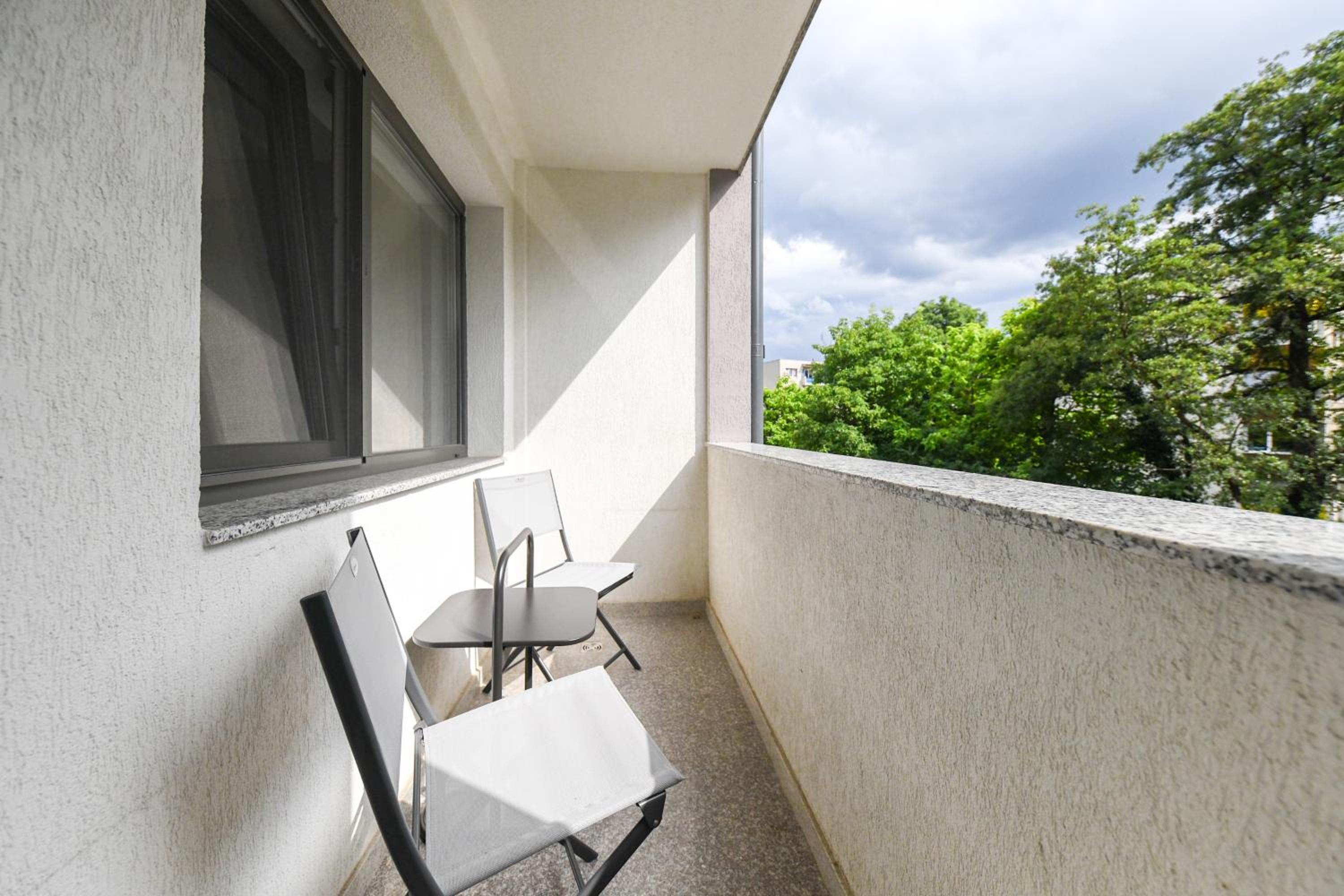 Modern Apartment in a Quiet Area