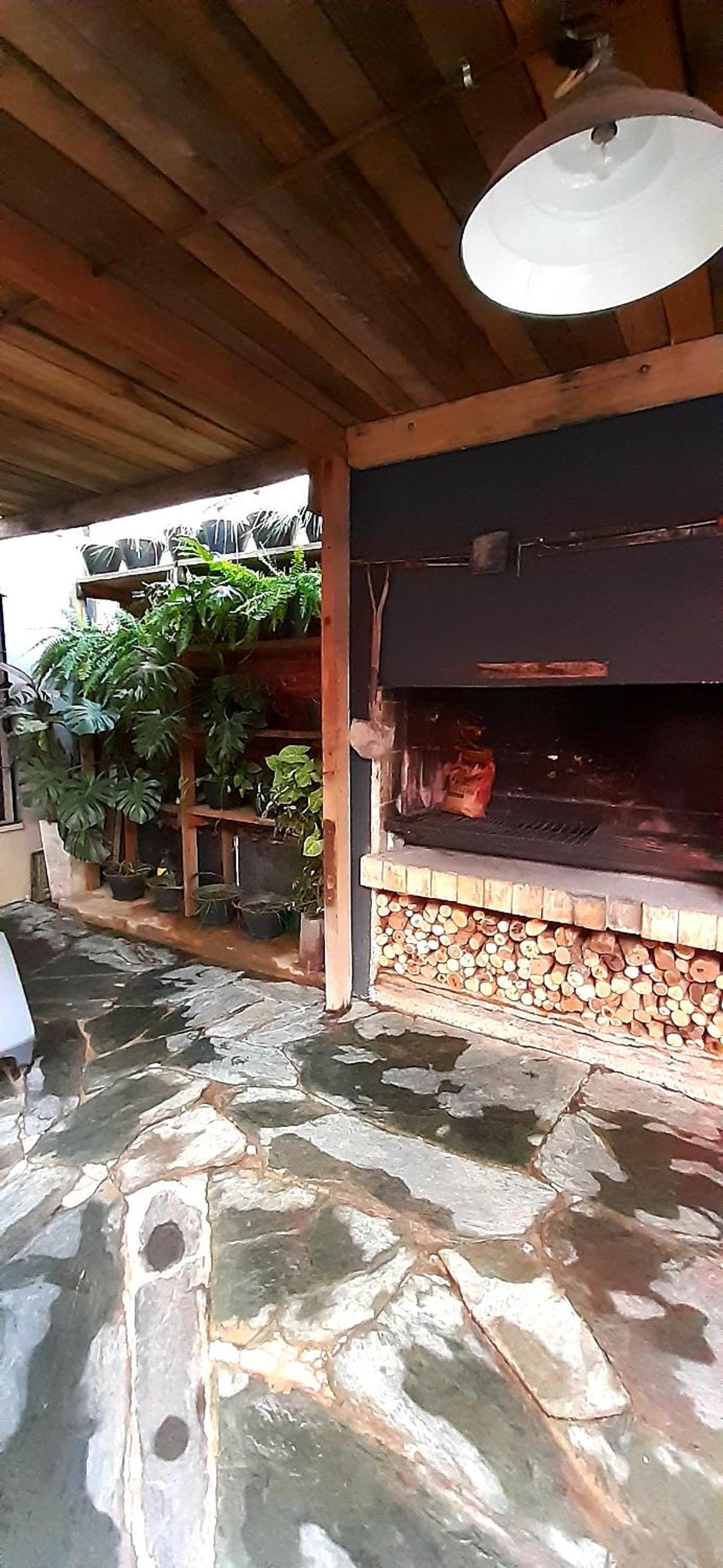 Bucanaan hostel boutique