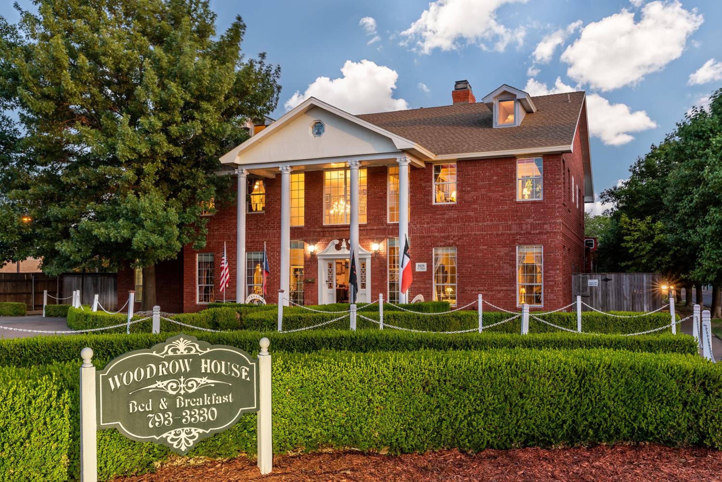 Hotel Woodrow House Bed & Breakfast