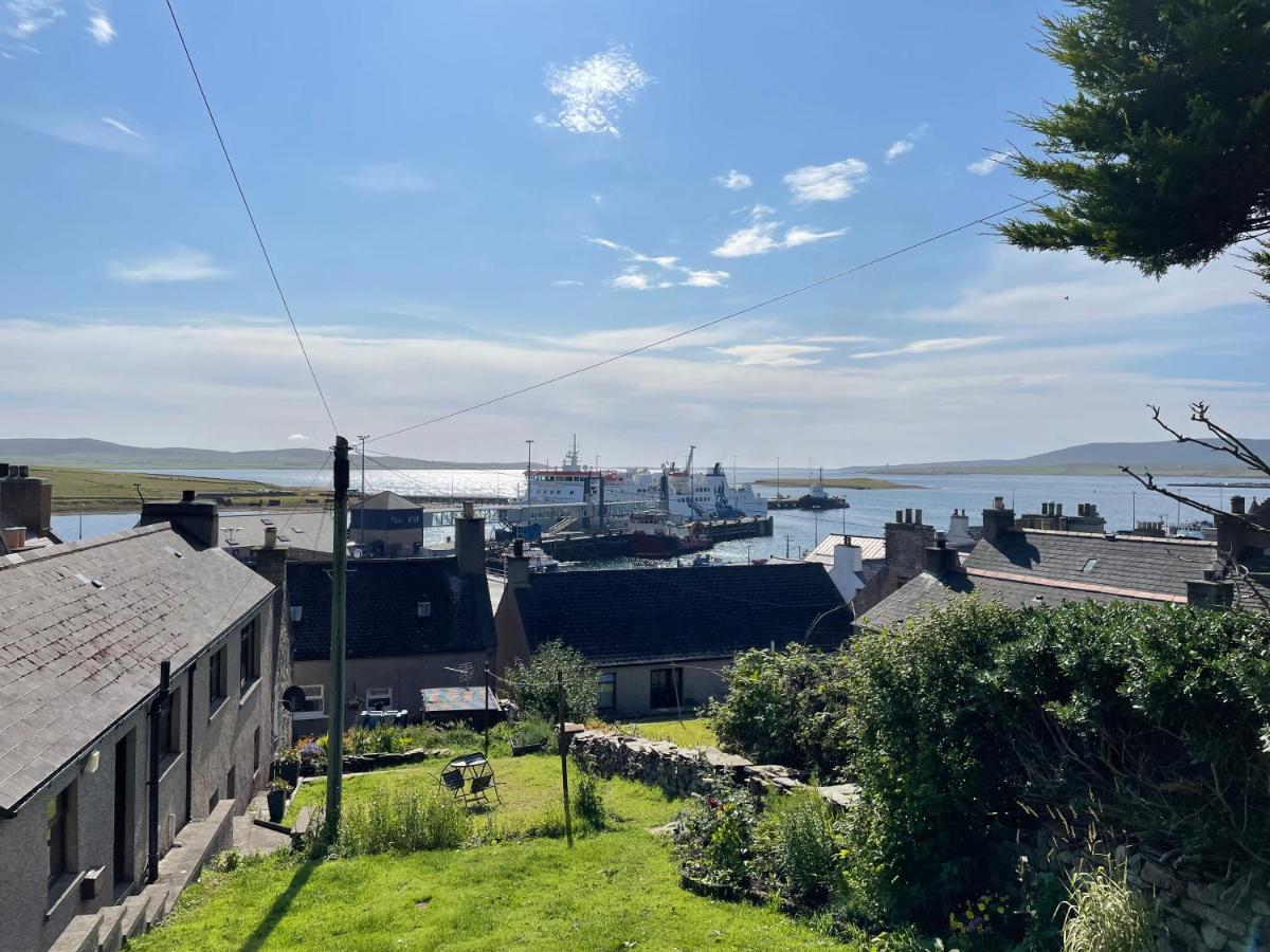 Forty Five, John Street, Stromness, view 3