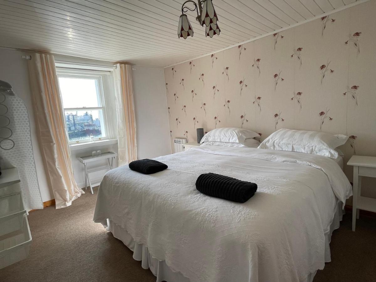 Forty Five, John Street, Stromness, view 5