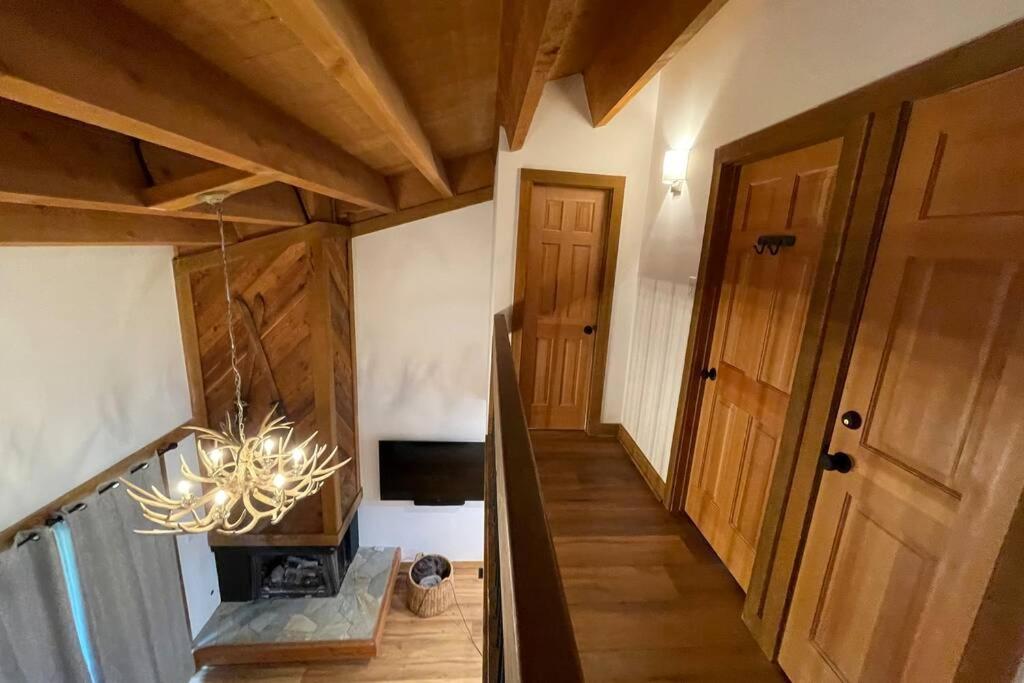 DNA Chalet - Newly Renovated Townhome @ Northstar view 4