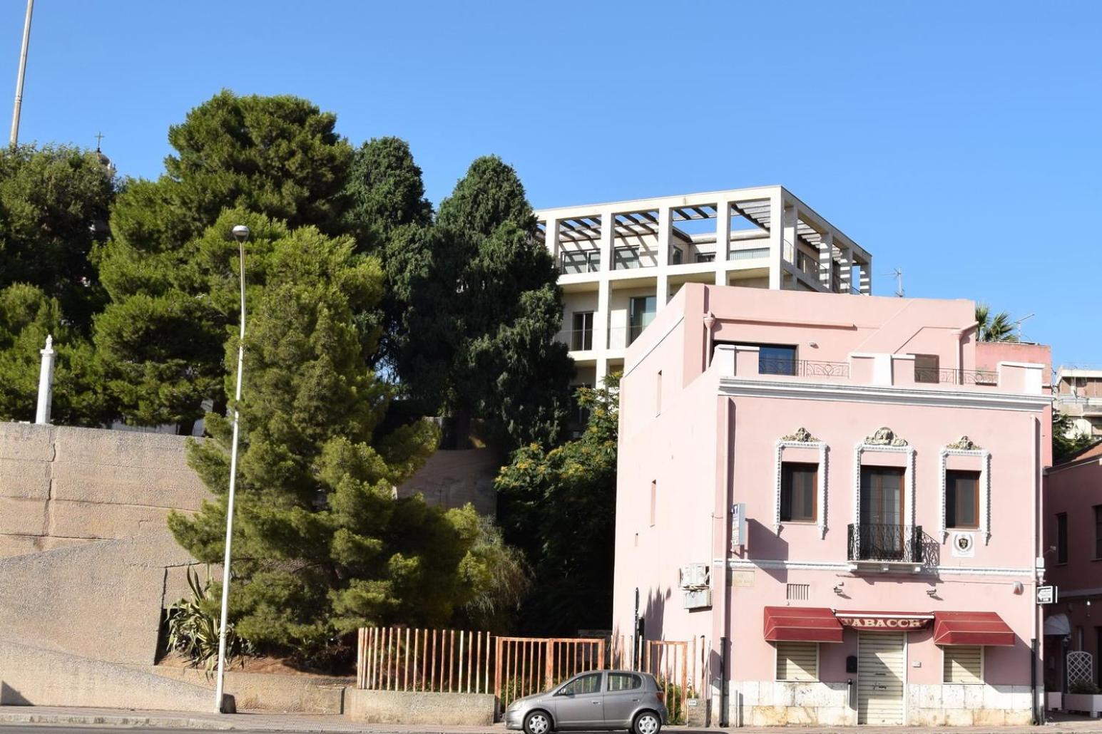 Hotel Club 57 Imperial Rooms - Image 1