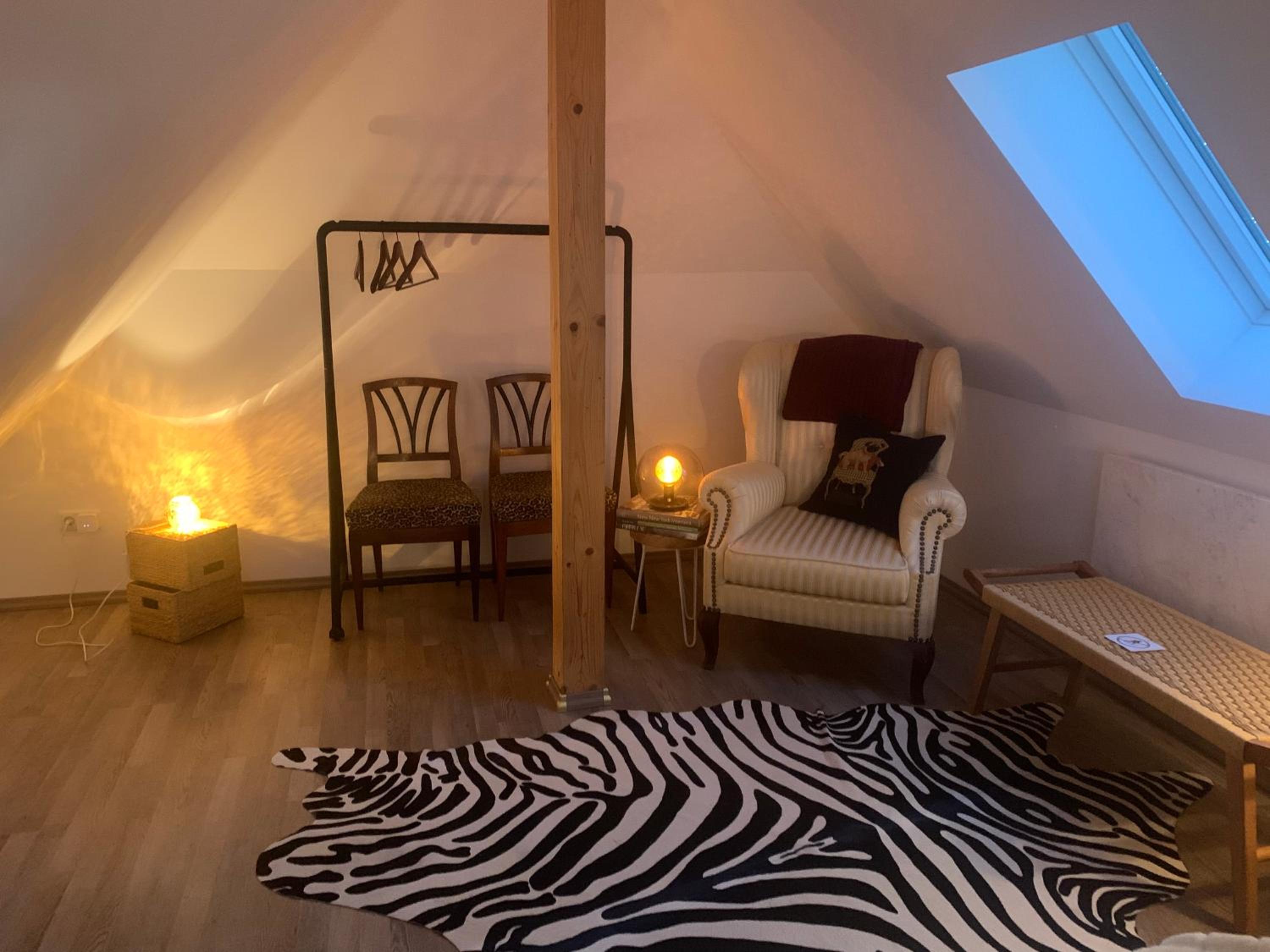 Bezaubernde Ferienwohnung mit Rosengarten