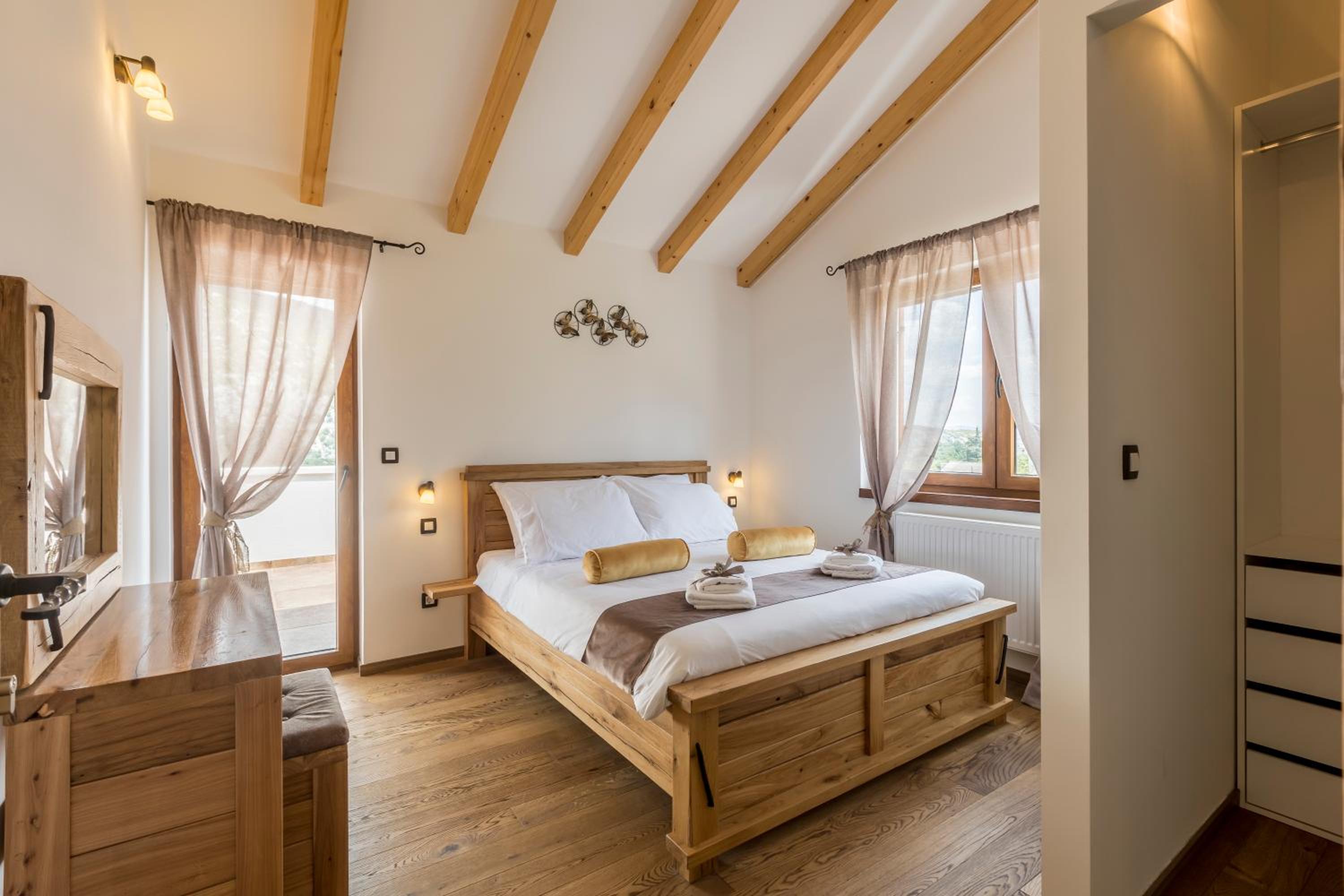 Hotel Villa Grey Stone - Image 1